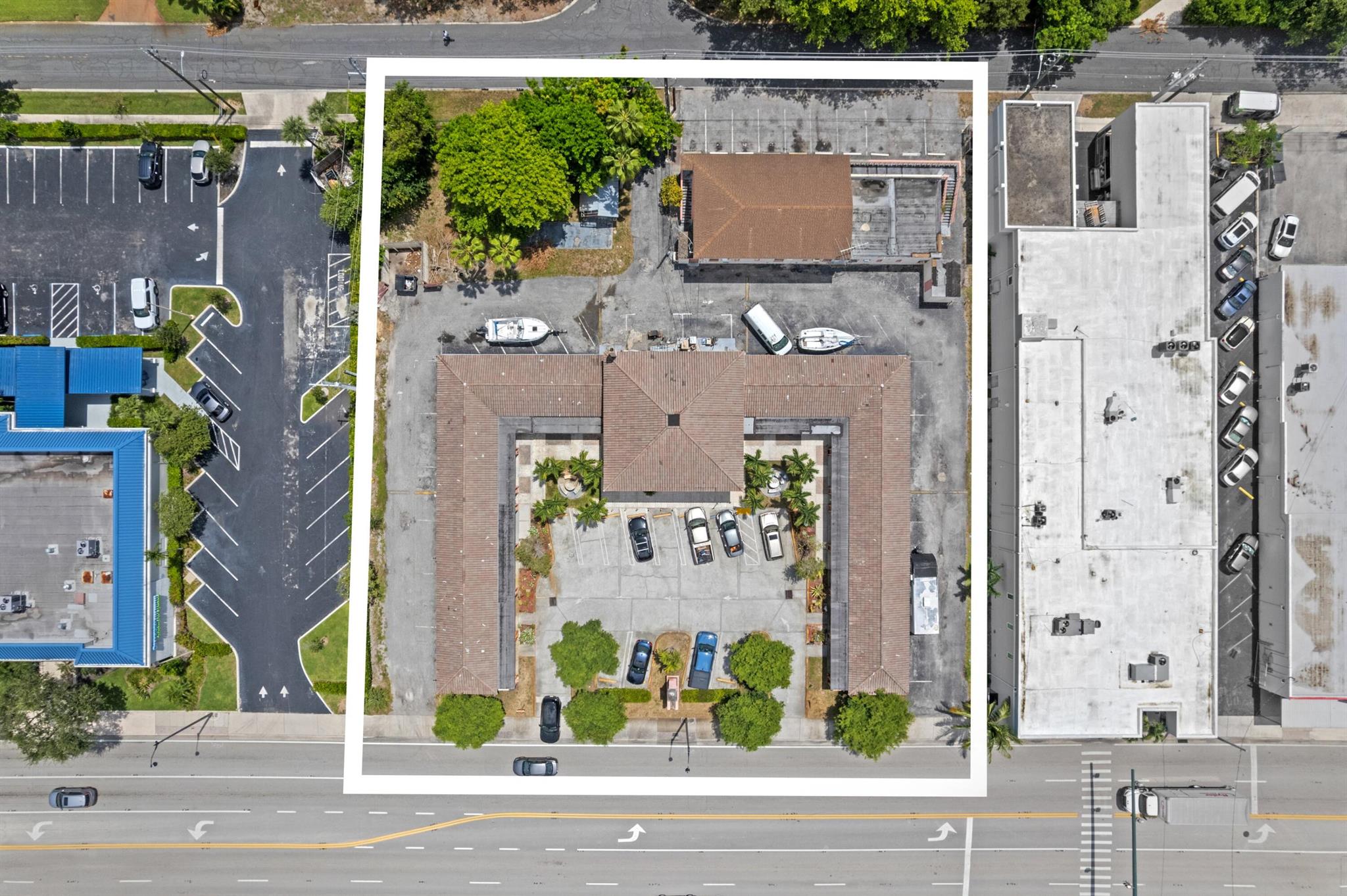 Homes for sale in West Palm Beach, FL | 7800 S Dixie Hwy, West Palm Beach, FL 33405 | MLS# R11116614