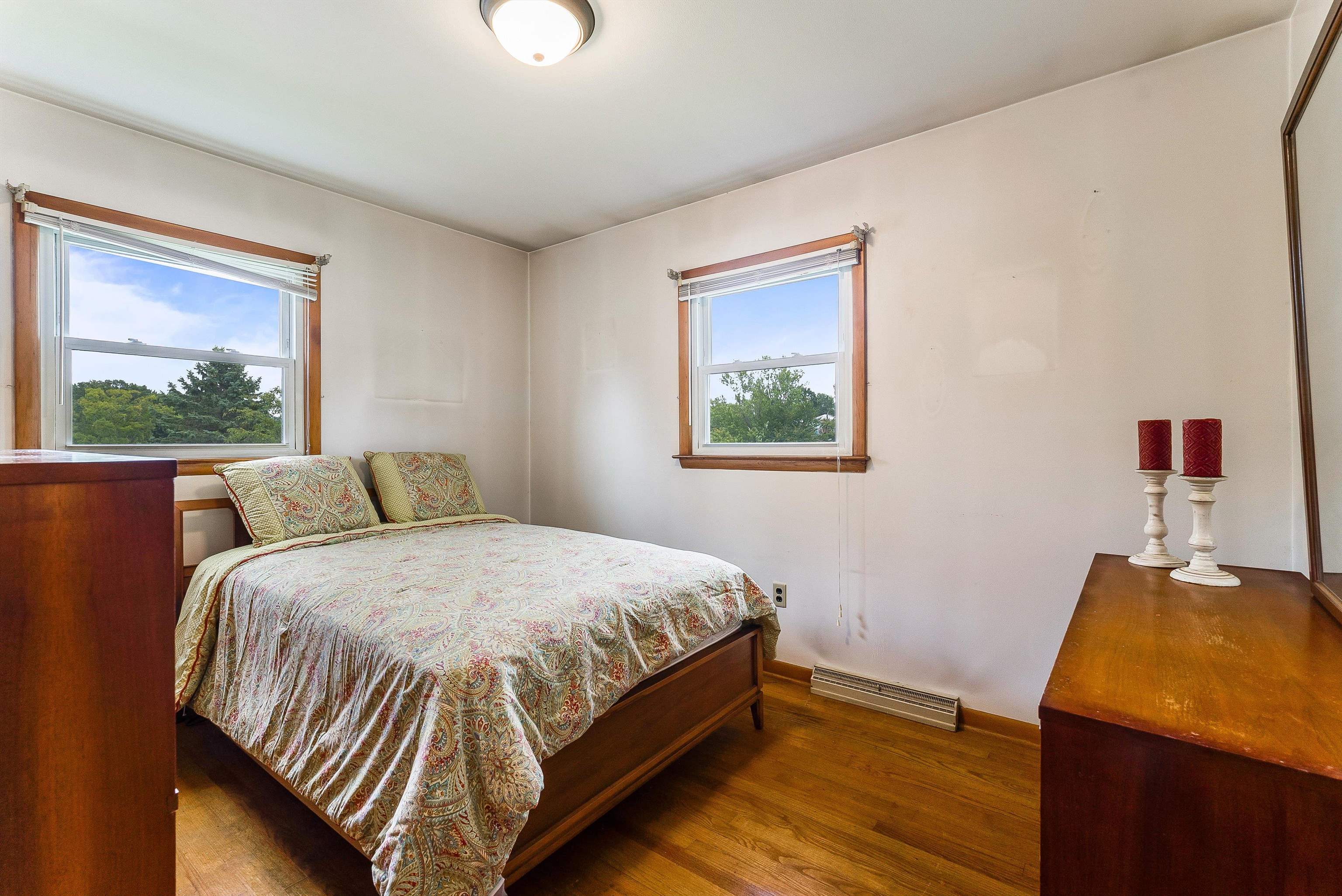 72 Hudson Ave