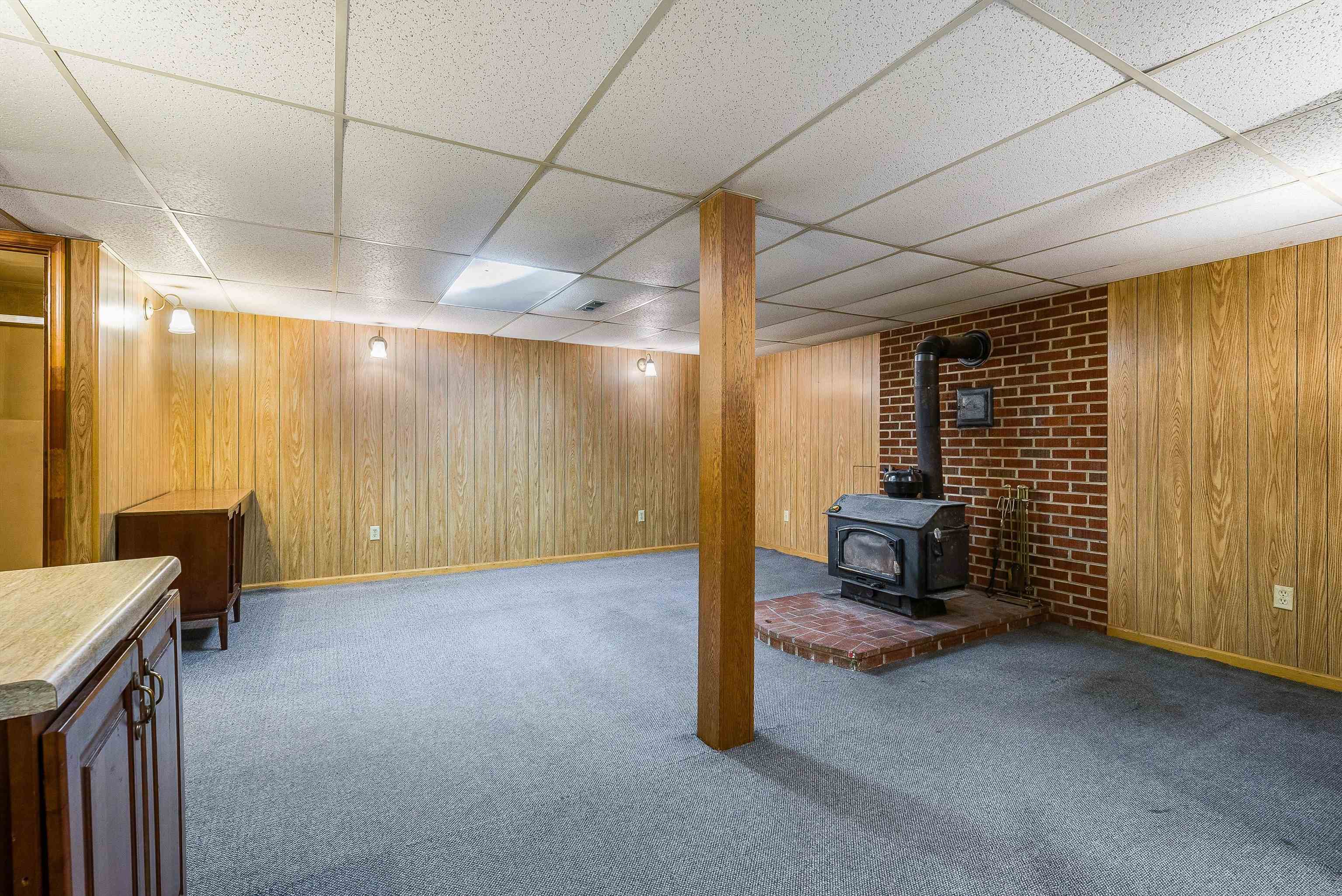 72 Hudson Ave