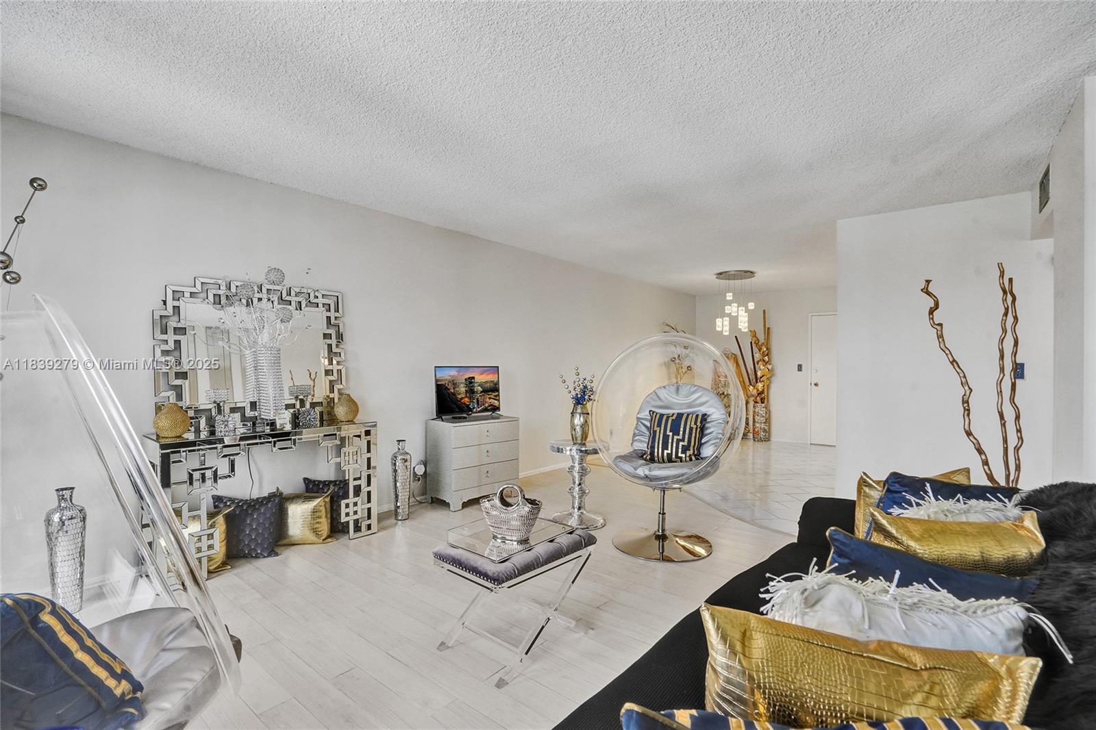 405 N Ocean Blvd 815