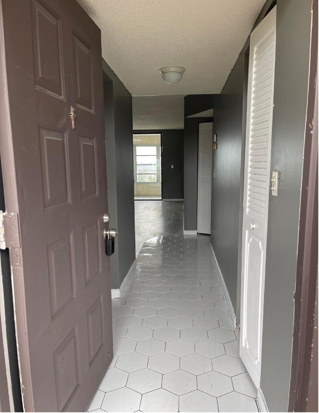 Homes for sale in Lauderdale Lakes, FL | 2860 Somerset Dr #417, Lauderdale Lakes, FL 33311 | MLS# F10520620