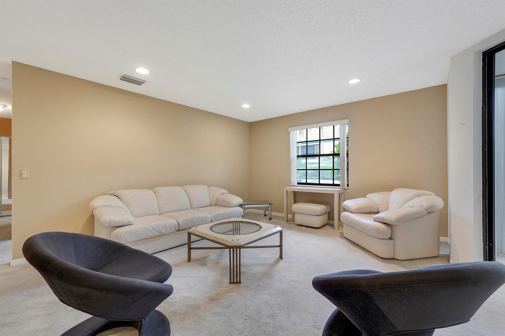 Homes for sale in Boynton Beach, FL | 5135 Floria Dr #H, Boynton Beach, FL 33437 | MLS# R11116663