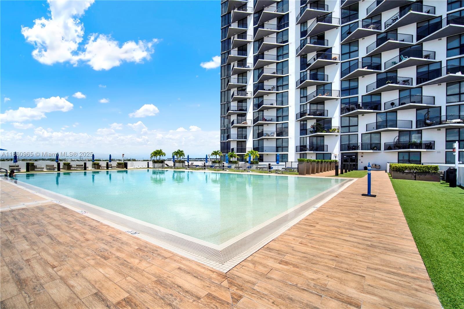 Exclusive residence in the heart of Downtown Doral. Corner unit with 3 bedrooms and 2 bathrooms, located on the 12th floor of the highly desired 5300 Paseo. Enjoy spectacular views of the Trump National Doral golf course and unforgettable sunsets. Modern kitchen, quality finishes, bright open spaces, and impeccable condition. Includes 2 assigned parking spaces and a large storage. Luxury amenities with pool, gym, social lounge, kids playroom, business center, and 24/7 security. Prime location just steps away from fine dining, shops, parks, and the renowned Downtown Doral Charter School. A rare opportunity to own an exclusive residence in one of the most sought-after communities.