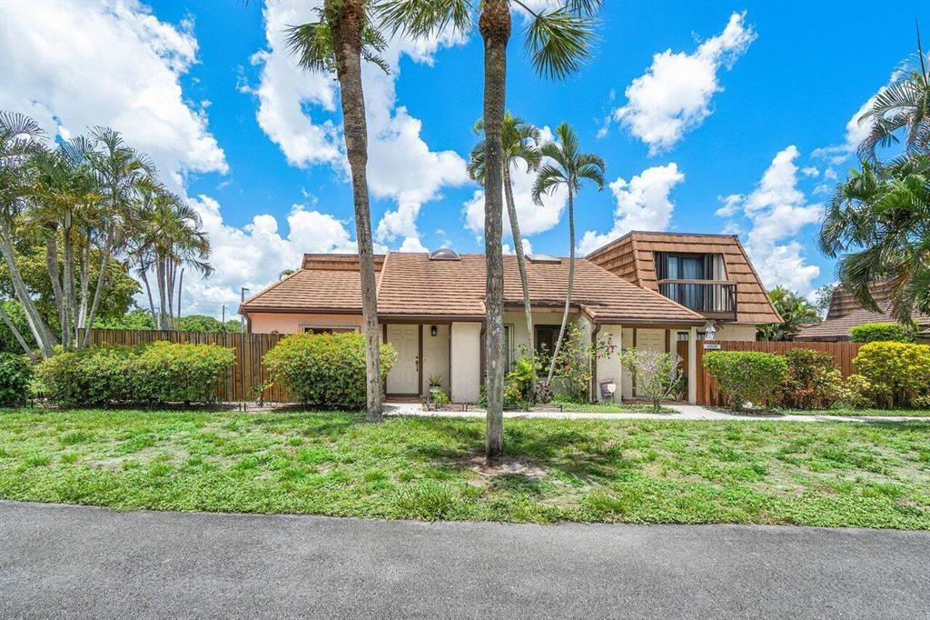 Homes for sale in West Palm Beach, FL | 4252 Palm Bay Cir #D, West Palm Beach, FL 33406 | MLS# F10521211