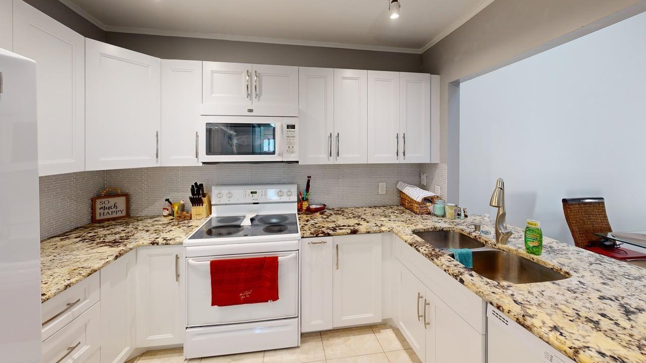 Homes for sale in West Palm Beach, FL | 4252 Palm Bay Cir #D, West Palm Beach, FL 33406 | MLS# F10521211