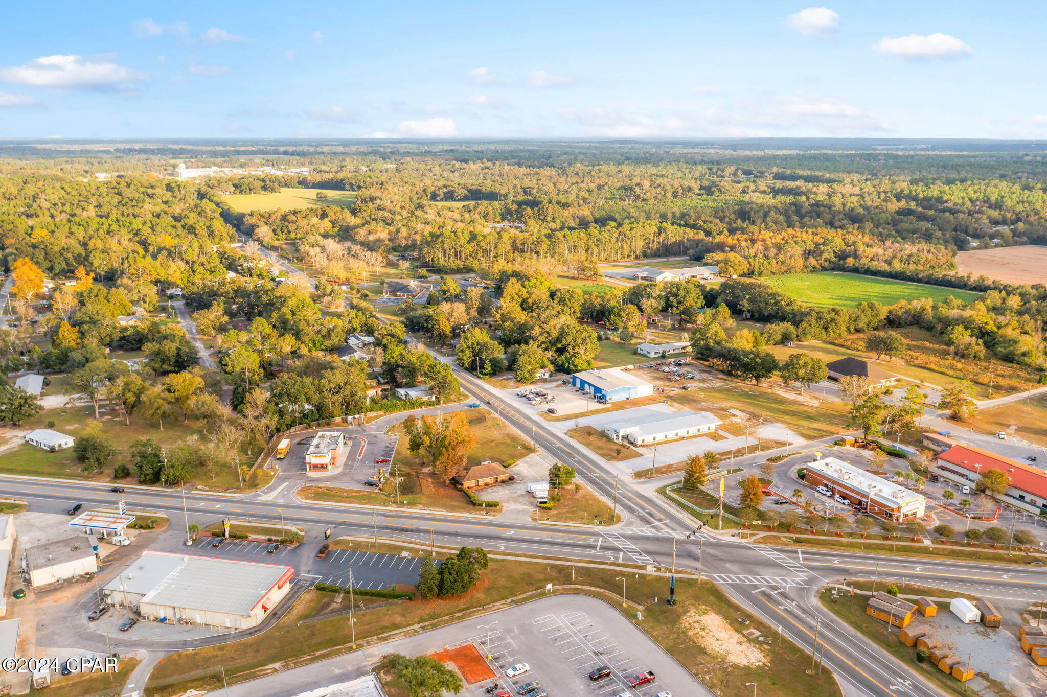 Listing photo id 12 for 1259 Main Street