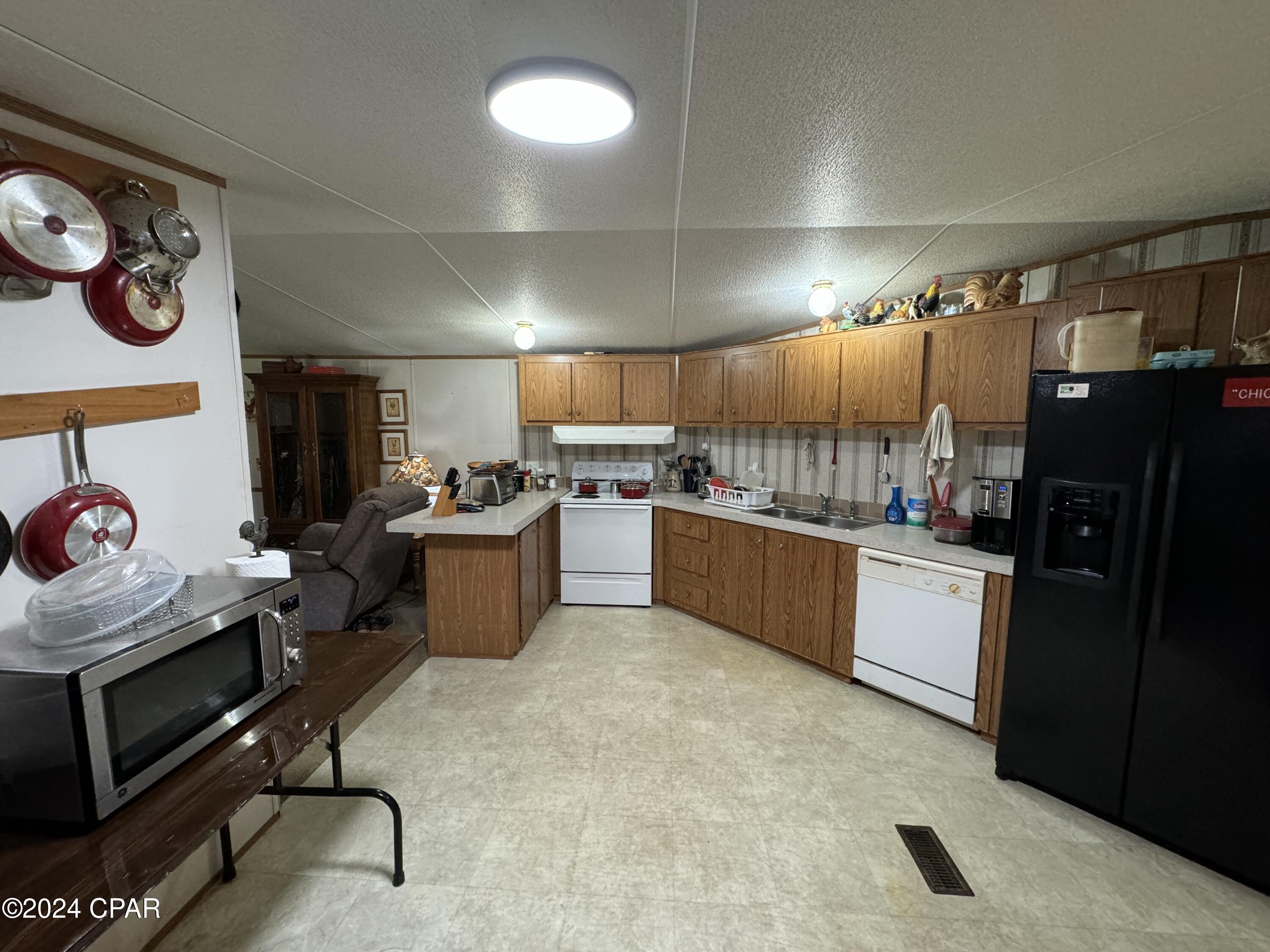 Image 17 For 1007 Whitaker Road