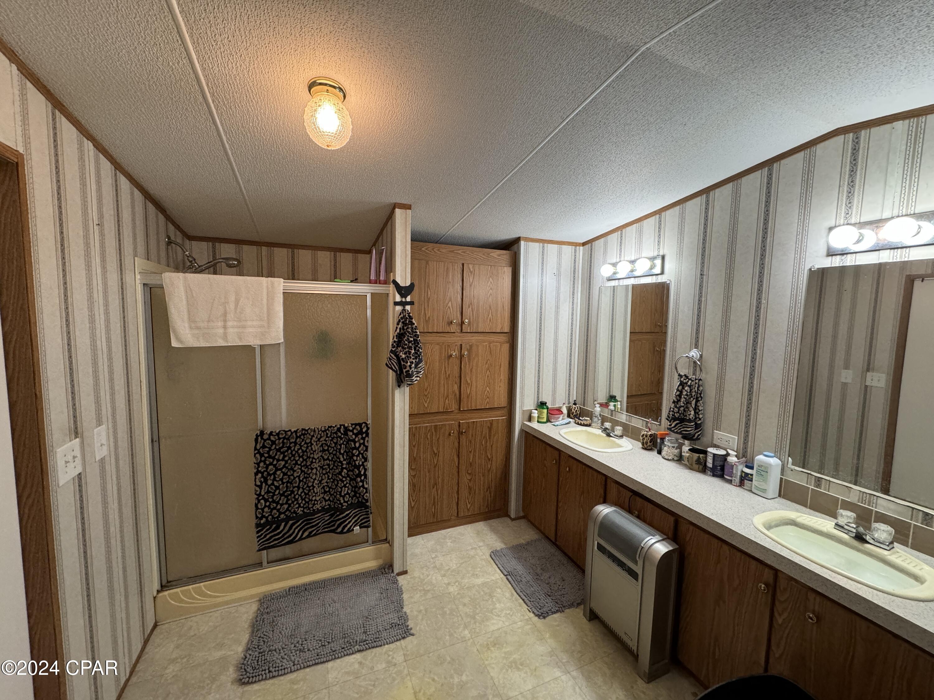 Image 19 For 1007 Whitaker Road