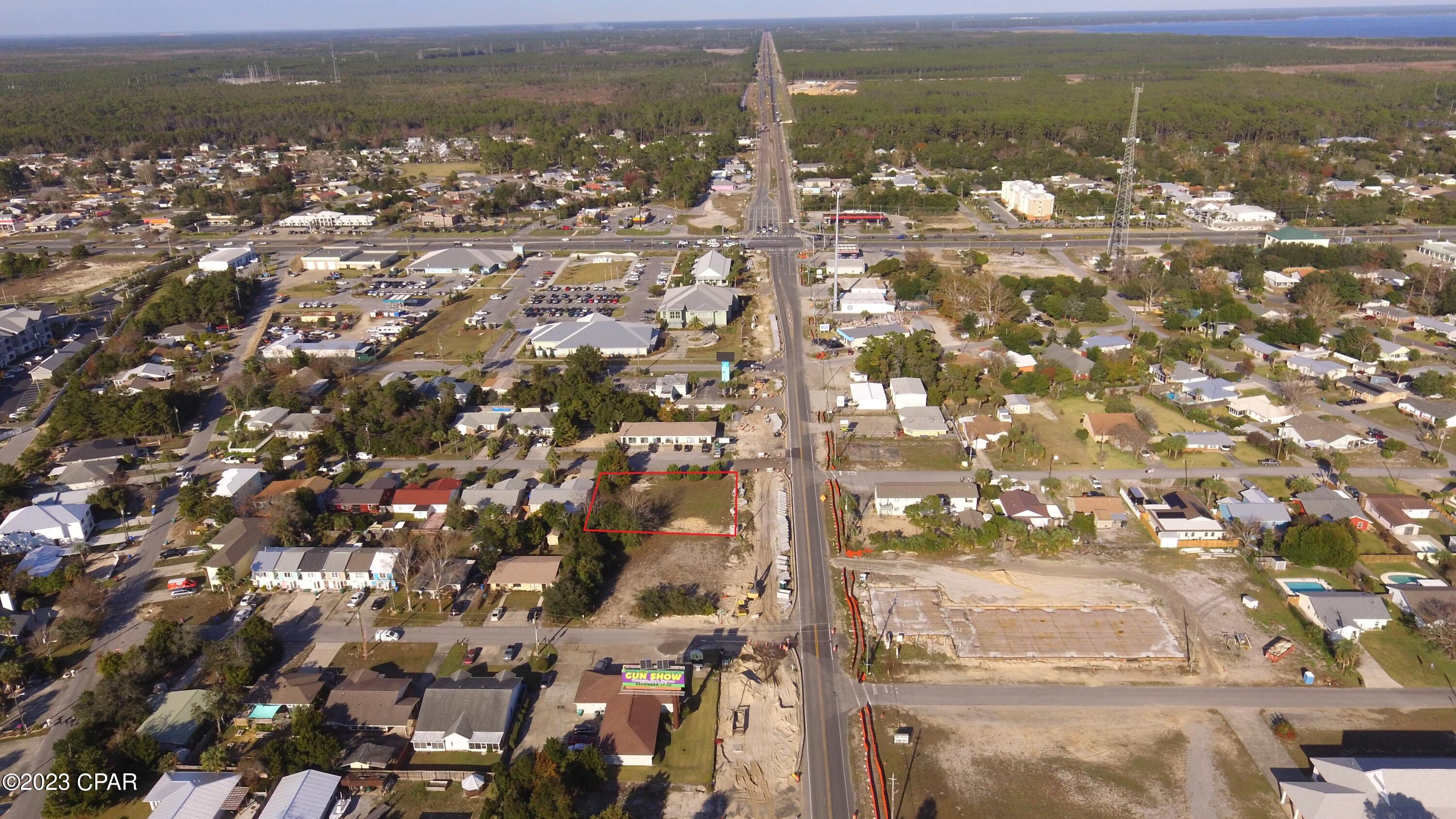 212 S Arnold Road, Panama City Beach, FL 32413 thumbnail, photo 3 of 7