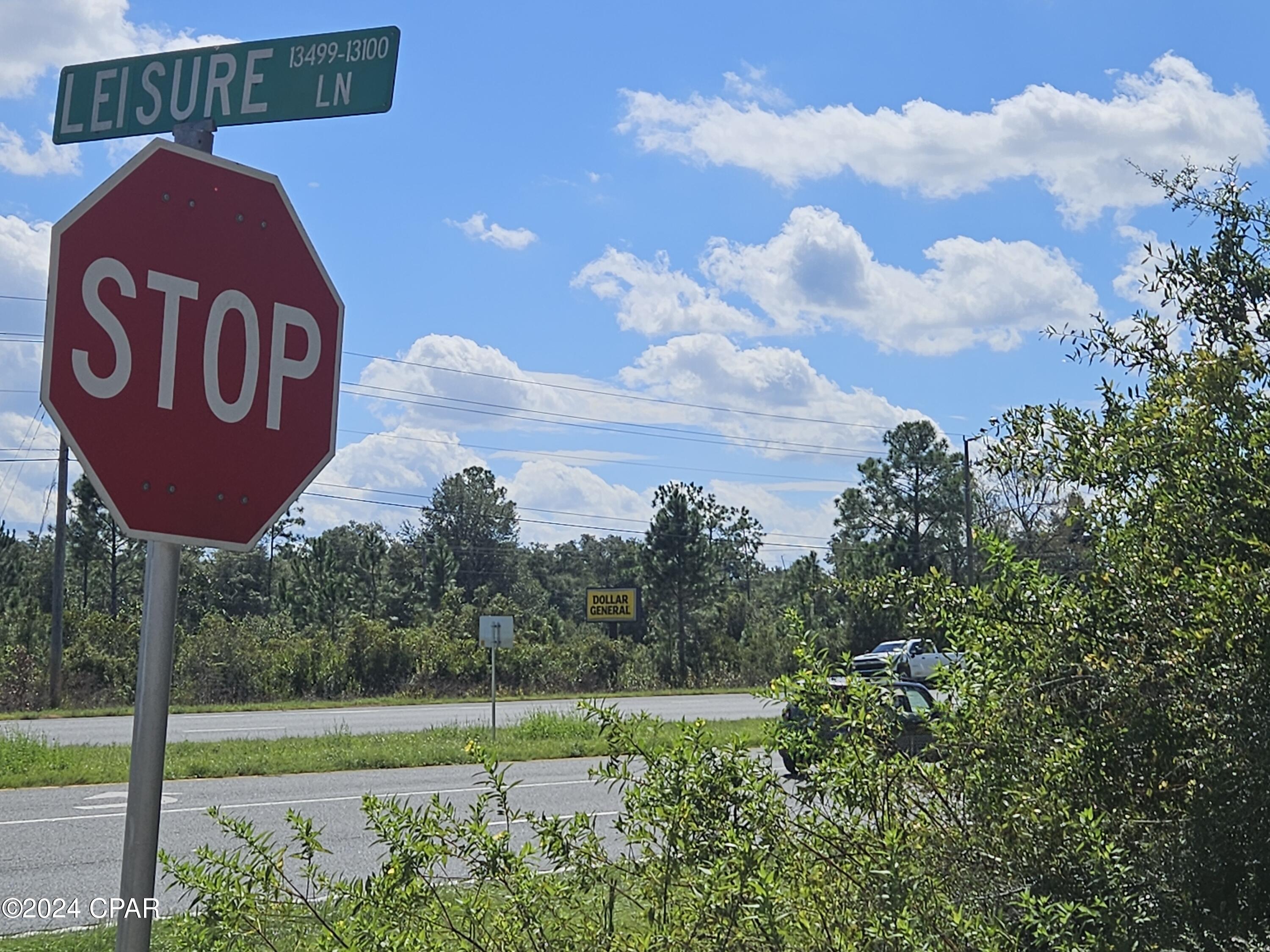 Listing photo id 4 for 13450 Leisure Lane