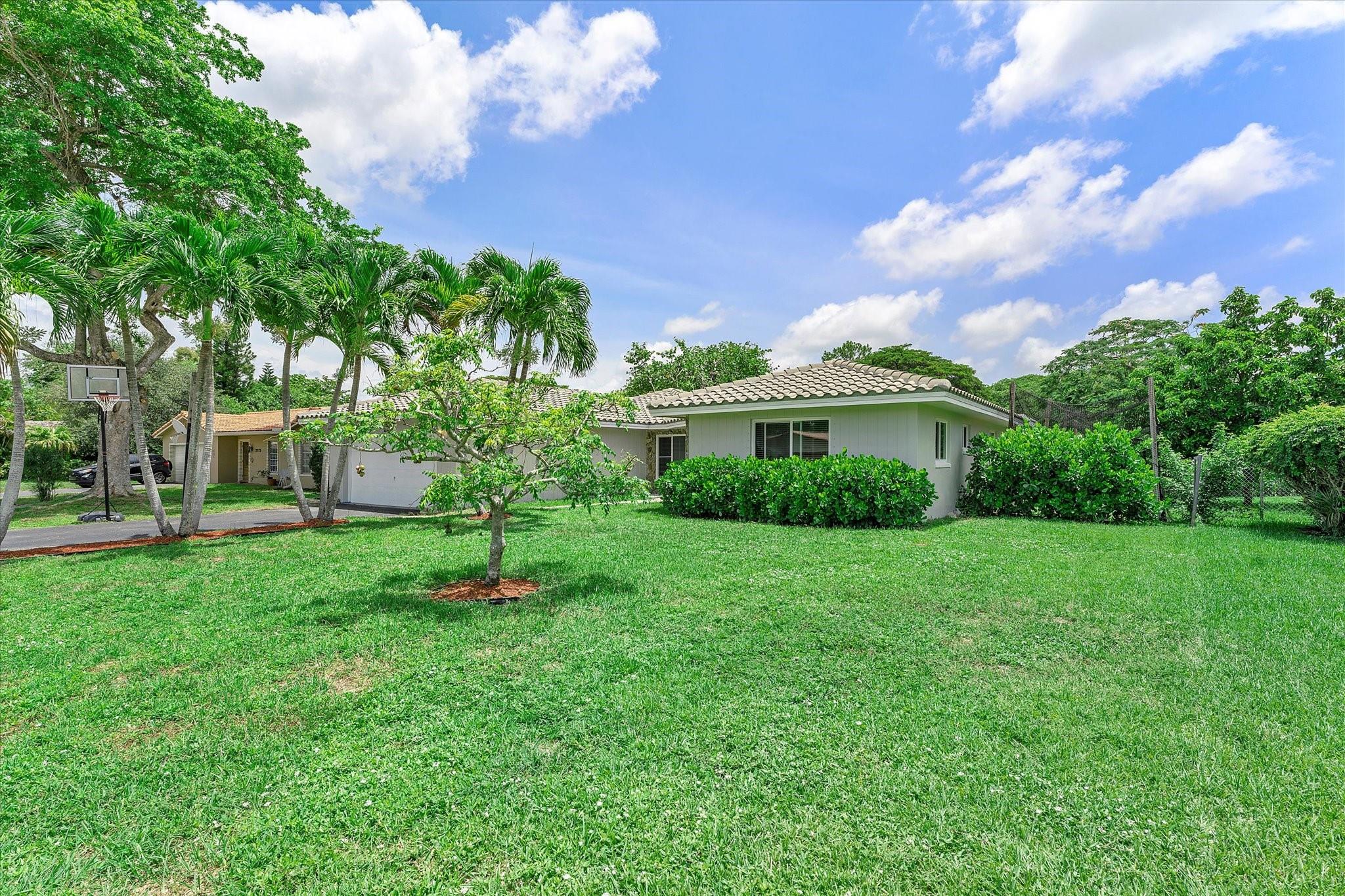 2757 83rd Ter Coral Springs FL 33065 | F10521193