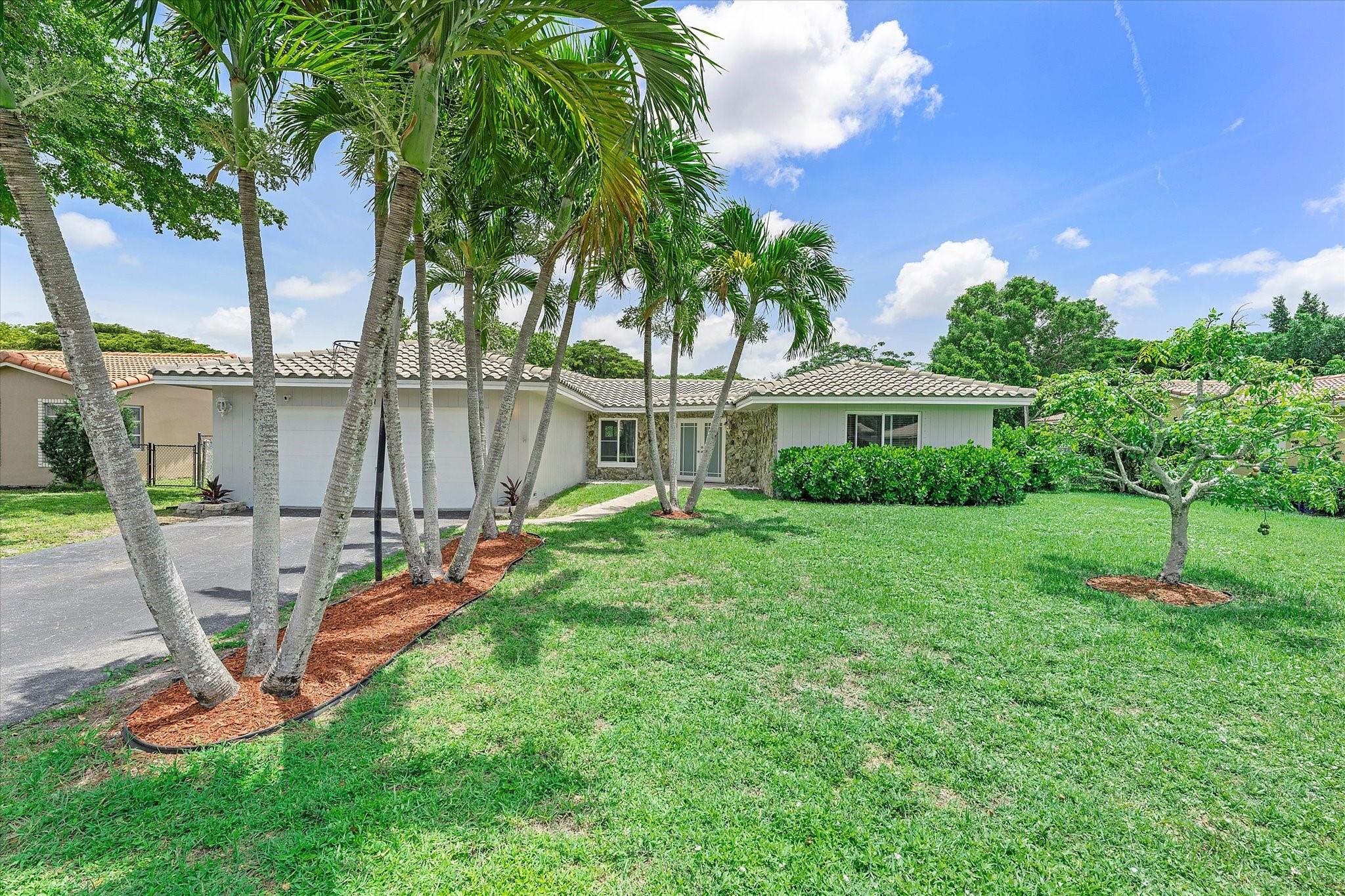 Homes for sale in Coral Springs, FL | 2757 Nw 83Rd Ter, Coral Springs, FL 33065 | MLS# F10521193