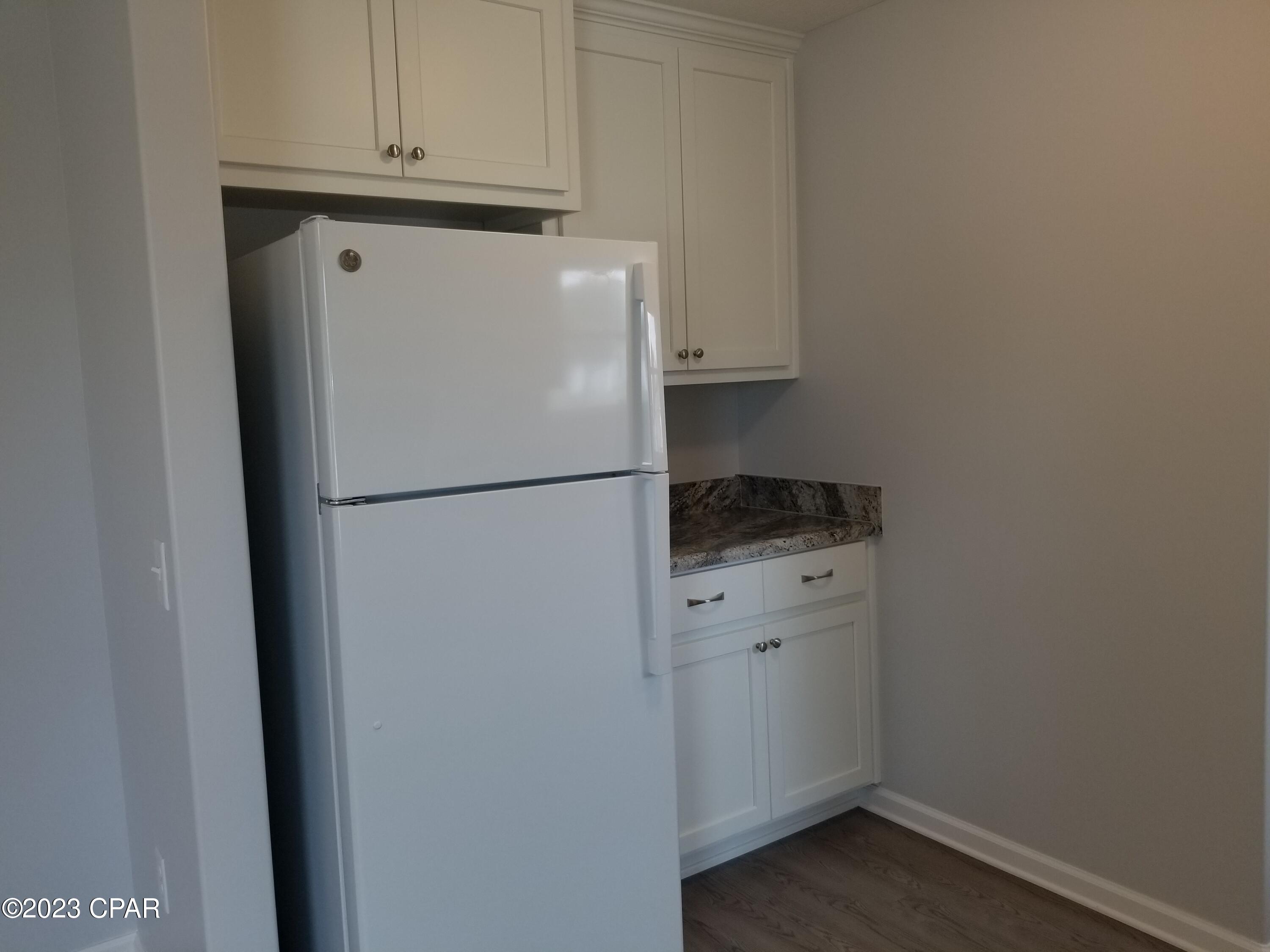 Listing photo id 8 for 1917abcd Michigan Avenue