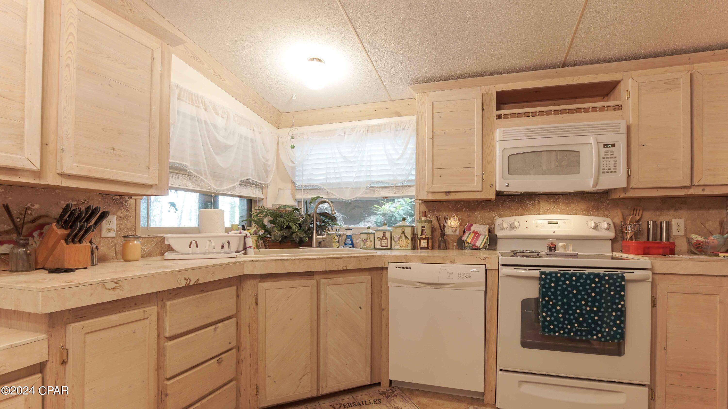 Image 63 For 3640 Lucianne Drive