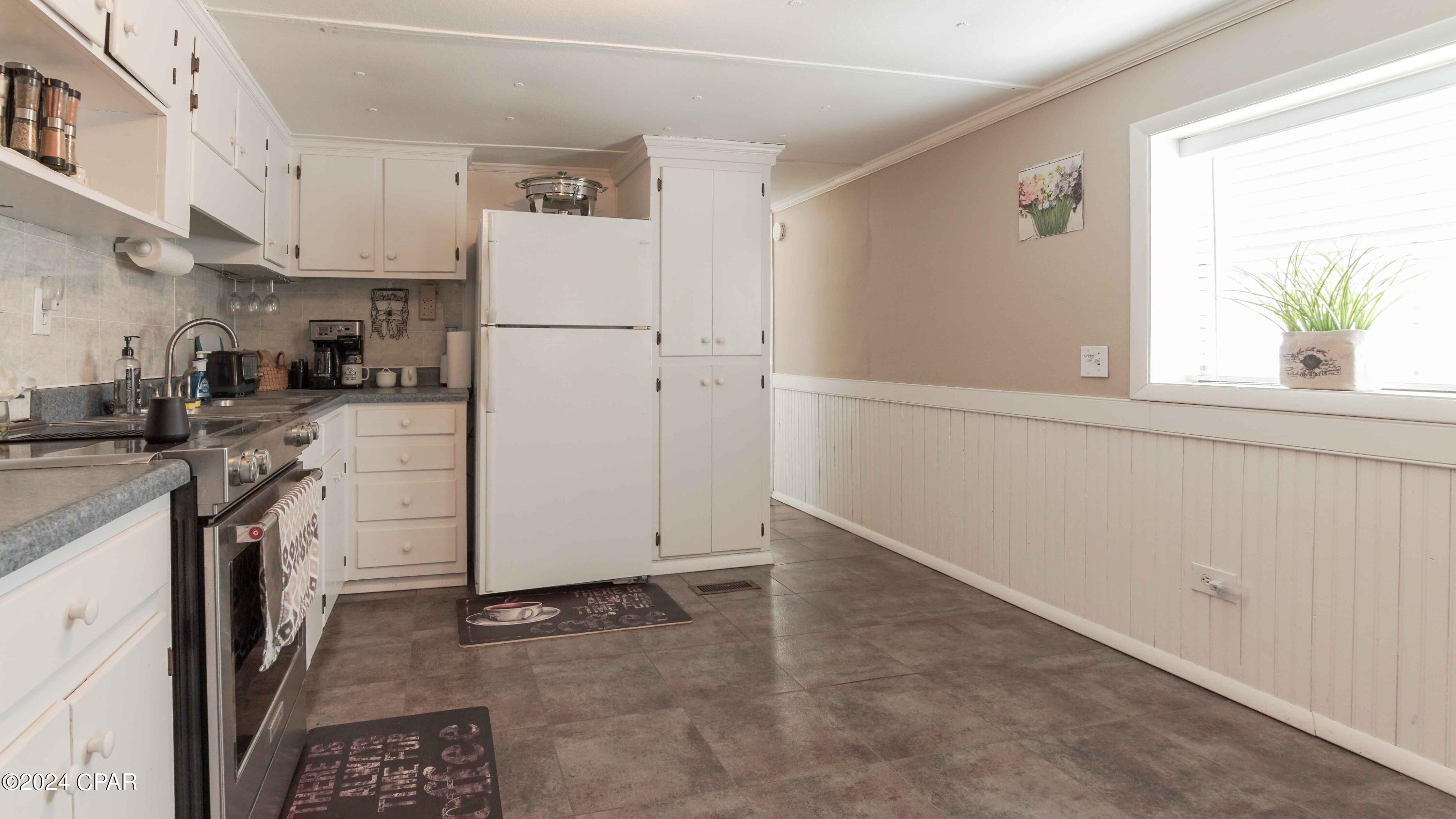 Image 98 For 3640 Lucianne Drive