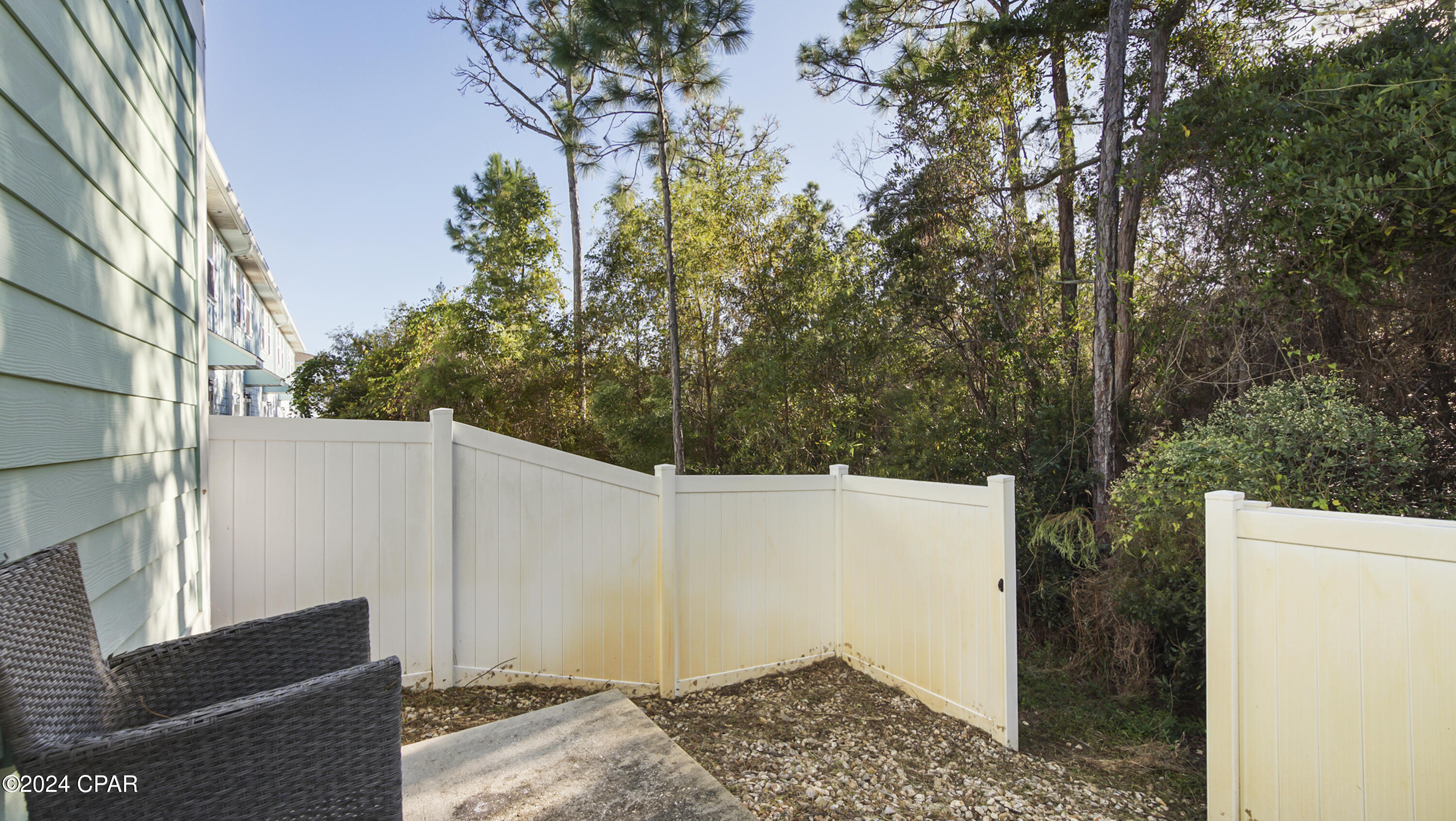 Image 6 For 1877 Pointe Drive