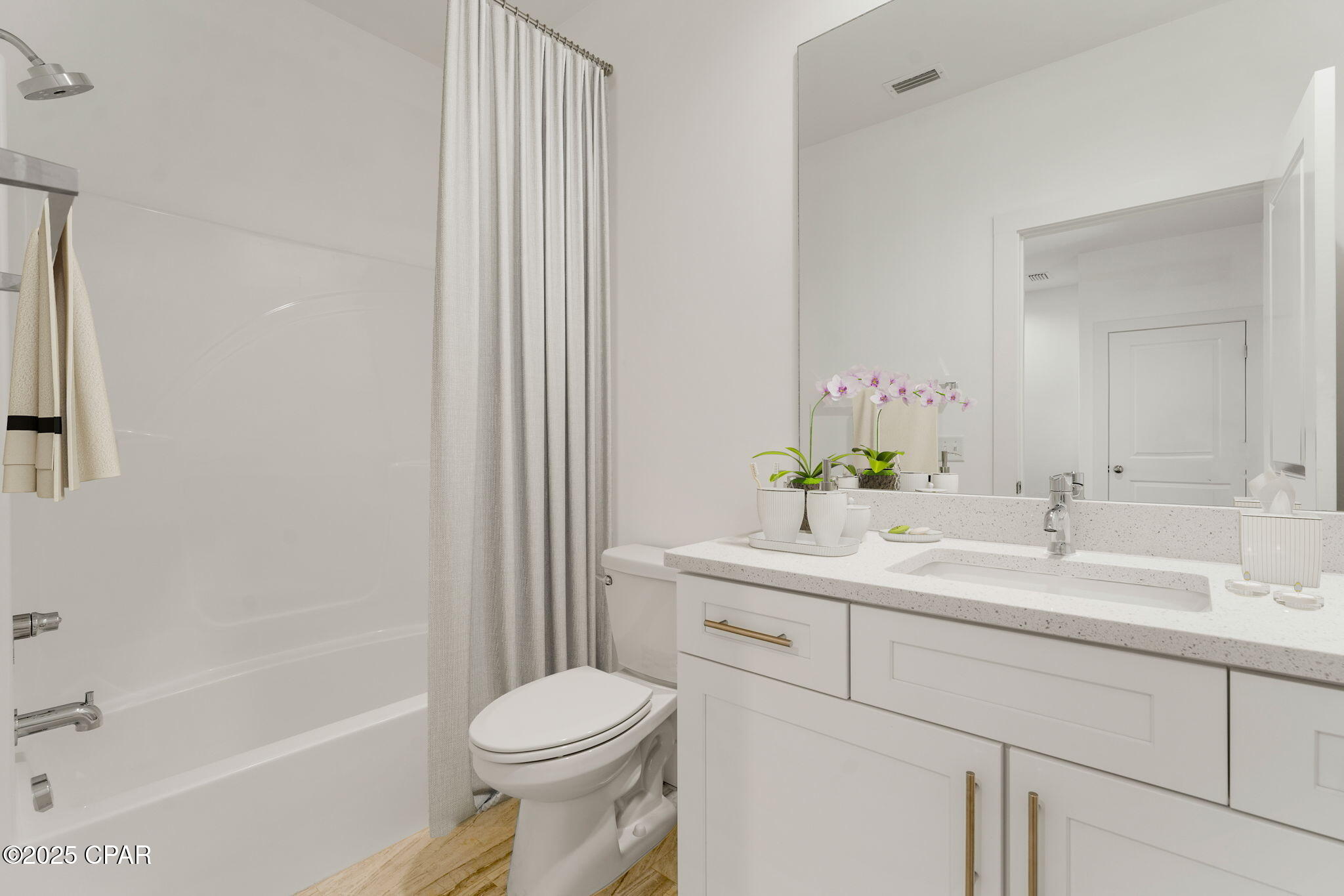 Image 20 For 7043 Patronis Drive