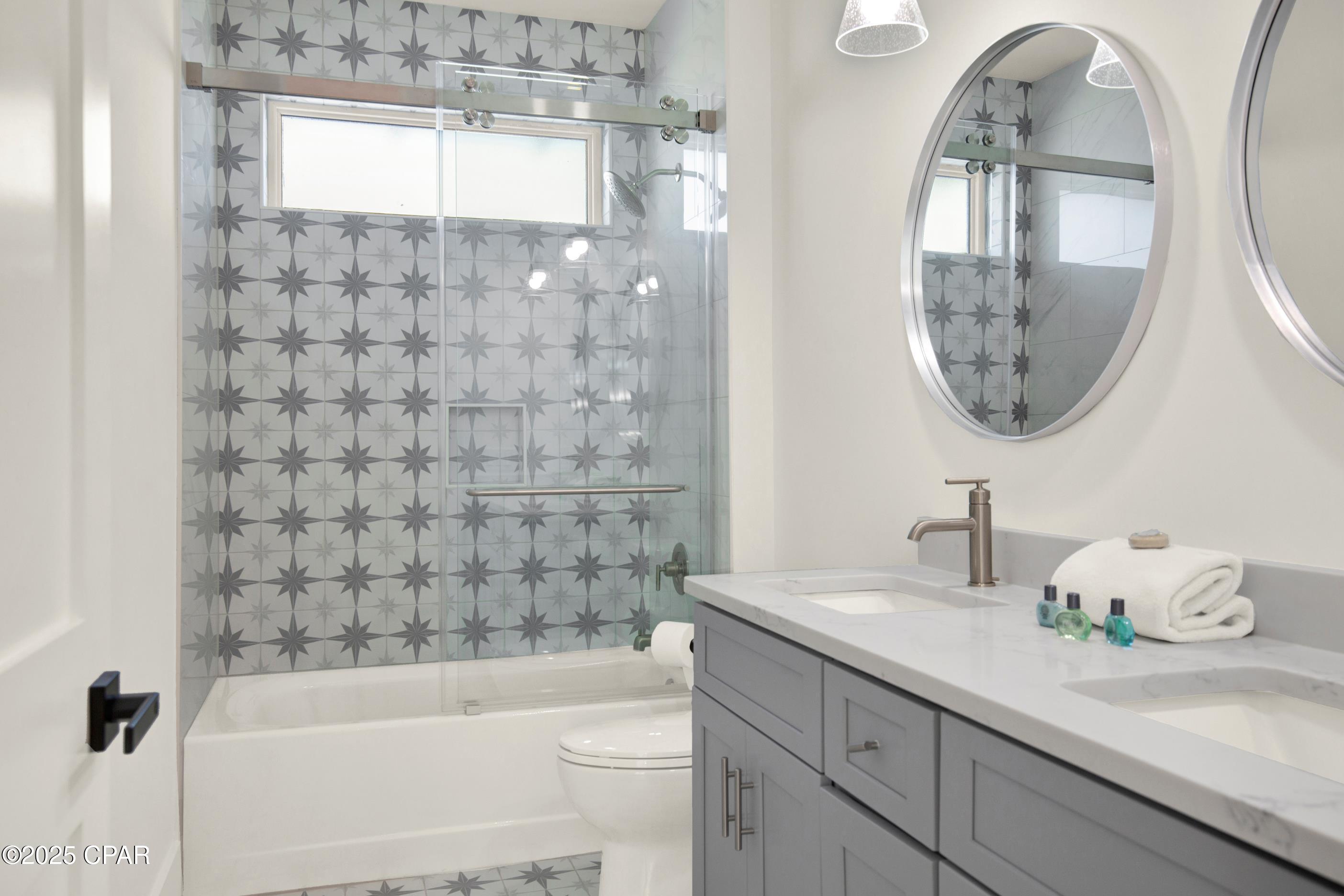 Image 104 For 13401 Oleander Drive