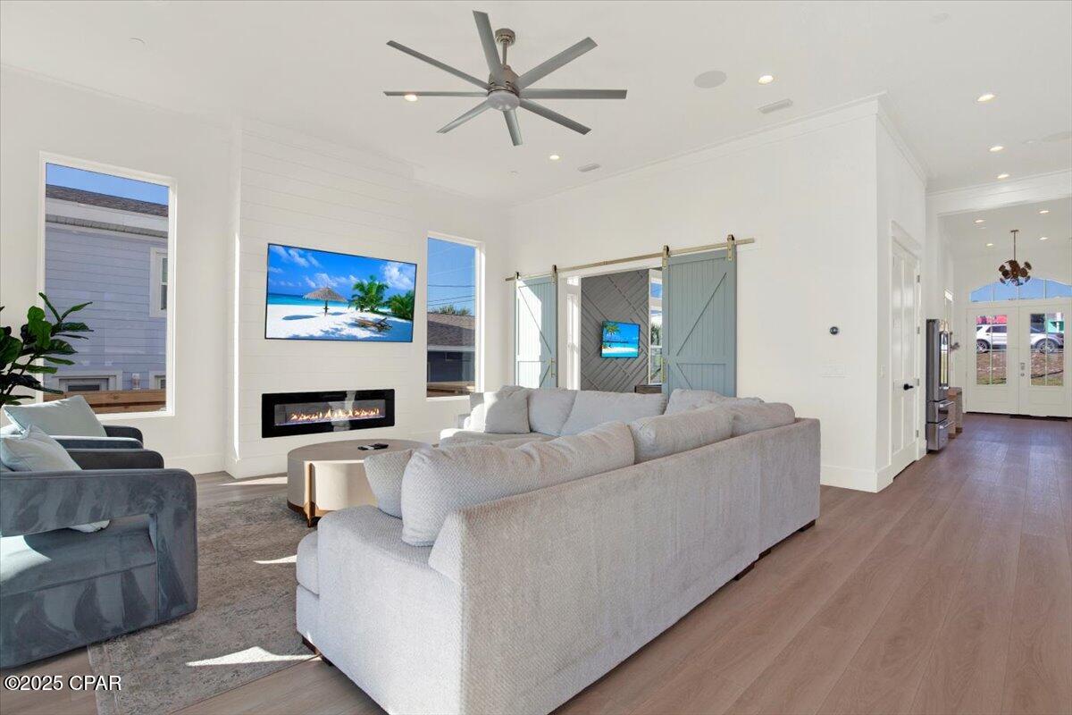 Image 13 For 13401 Oleander Drive