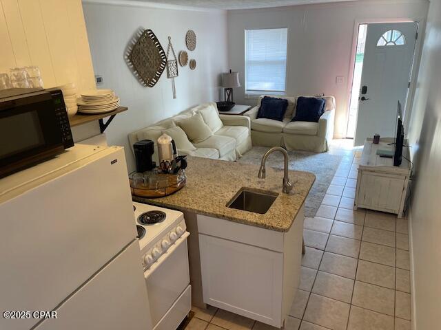 Image 18 For 5900 Sunset Avenue