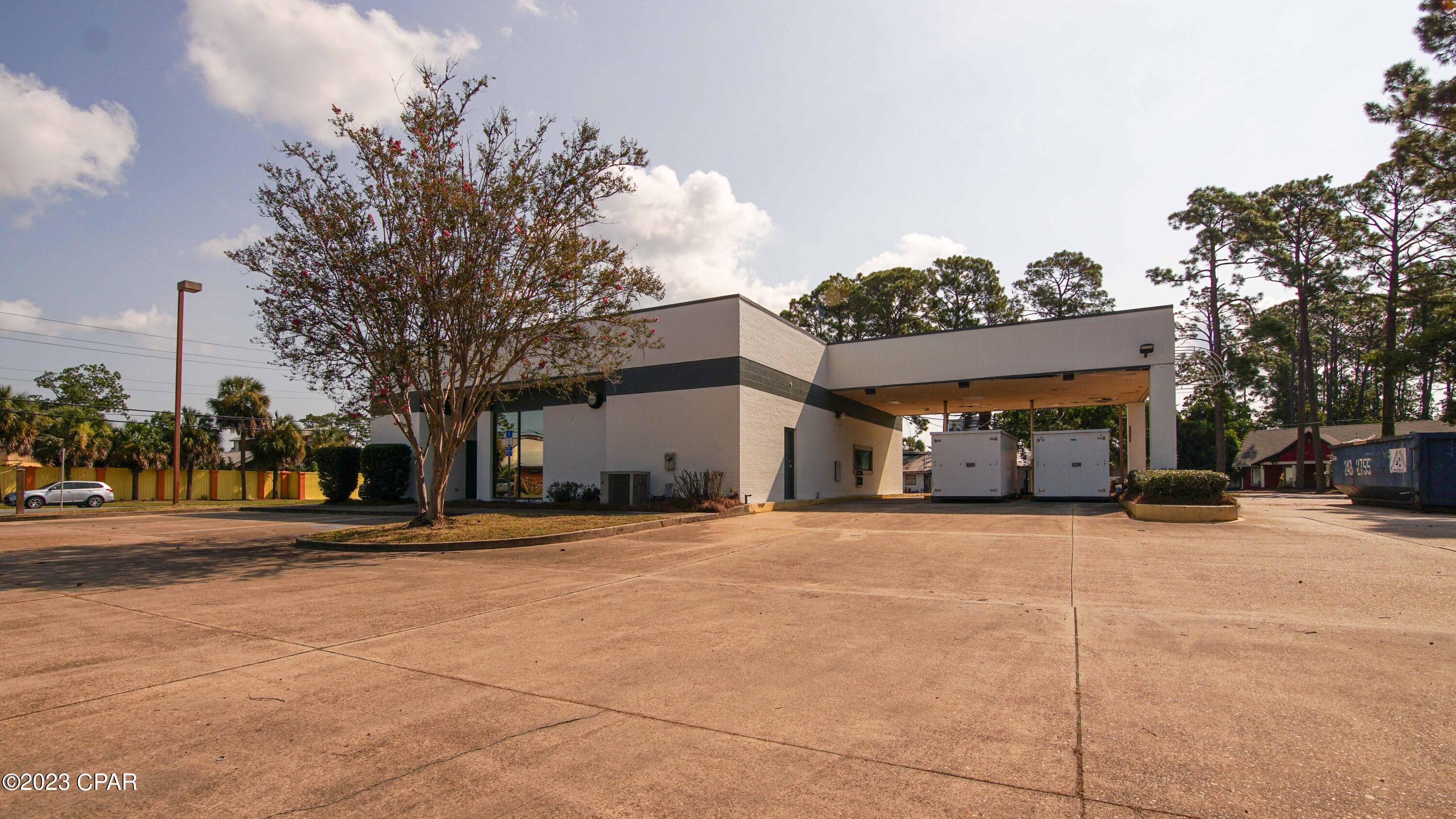 Image 11 For 9001 Front Beach Road