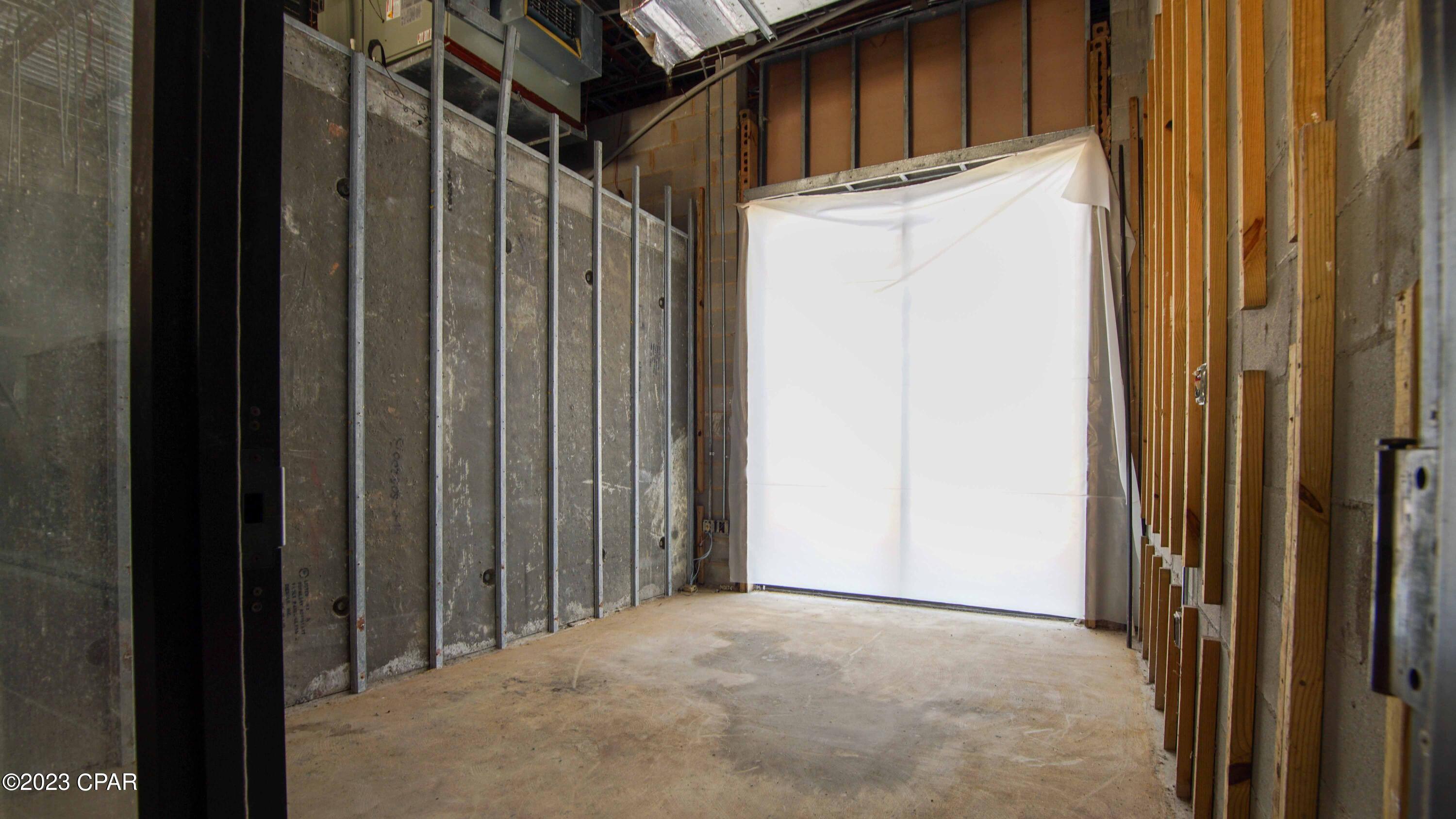 Listing photo id 14 for 9001 Front Beach Road