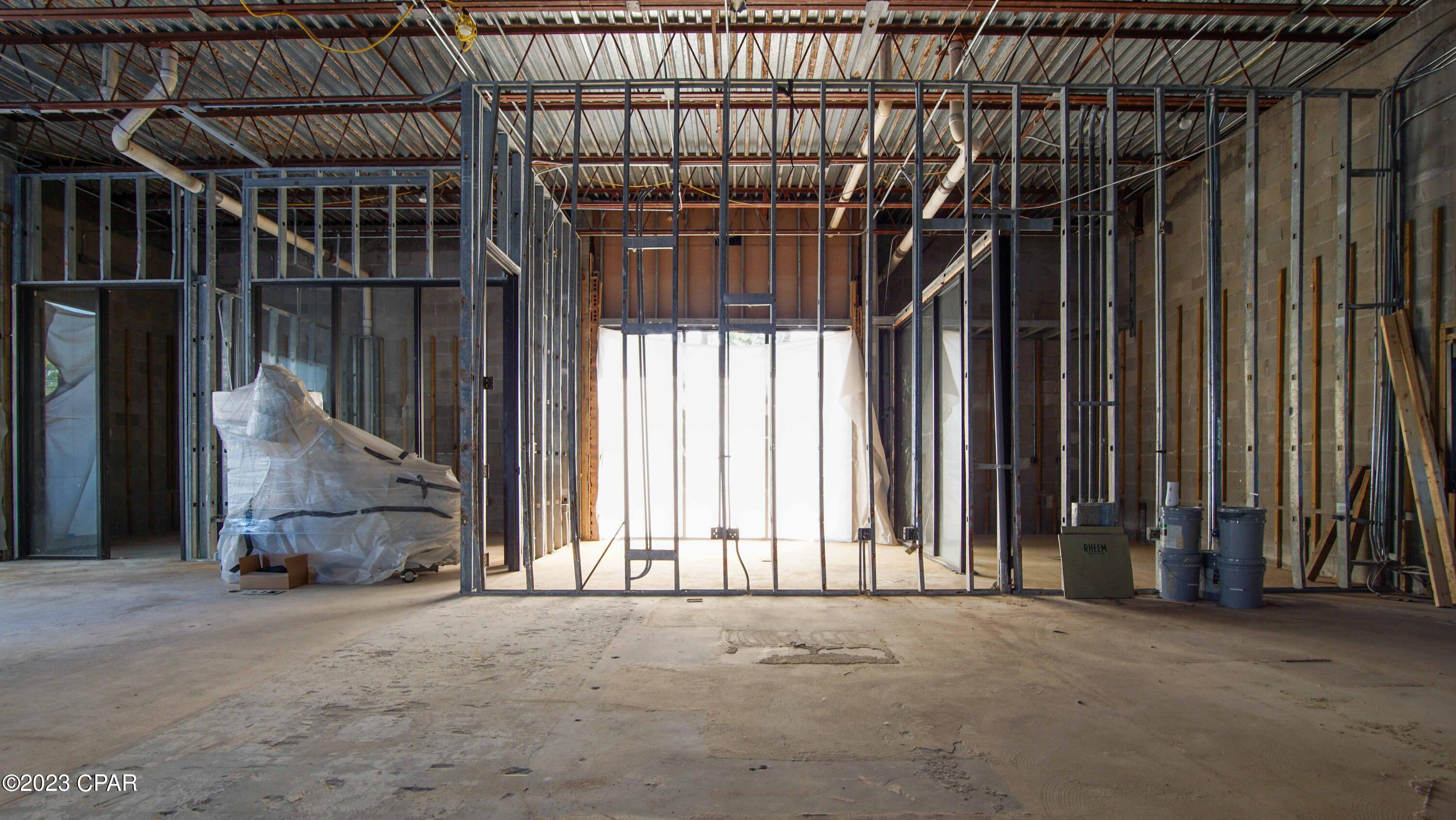 Listing photo id 15 for 9001 Front Beach Road