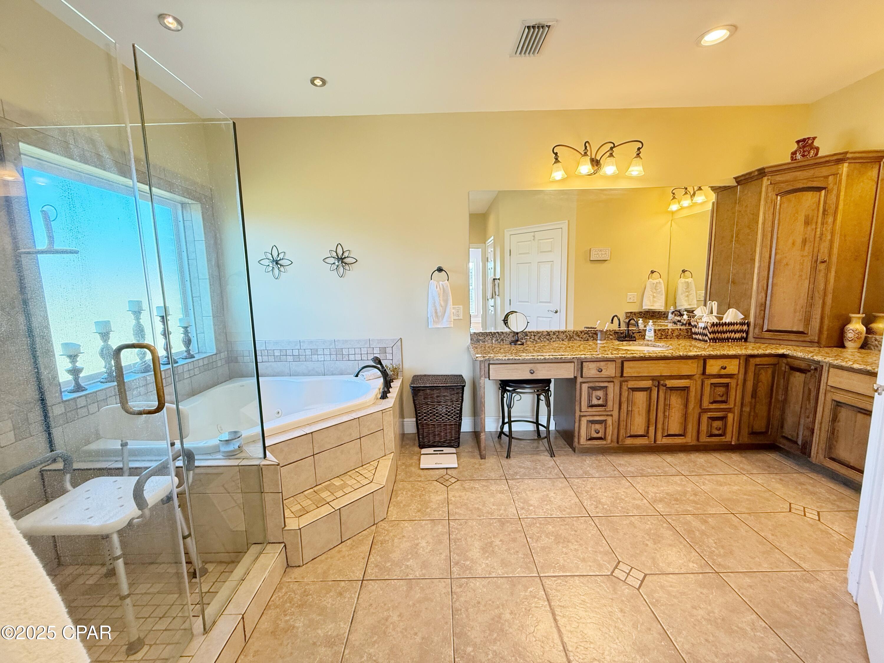 Image 21 For 2977 Chase Way