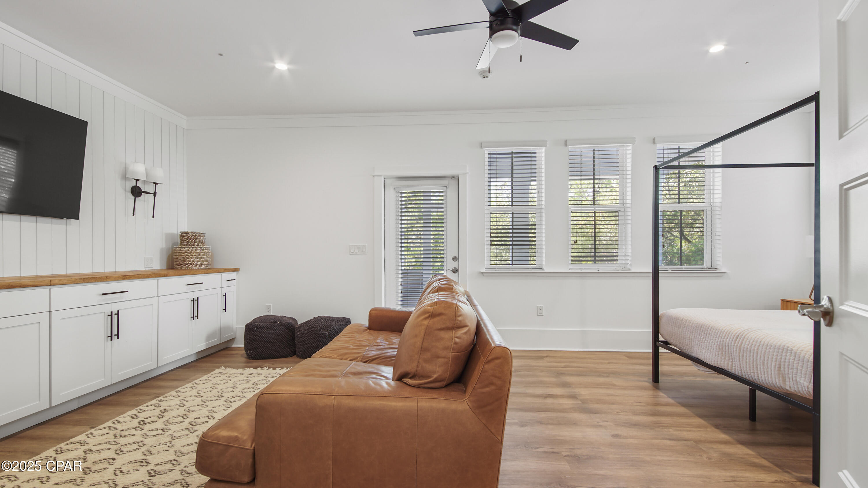 Image 14 For 294 Gulfview Circle