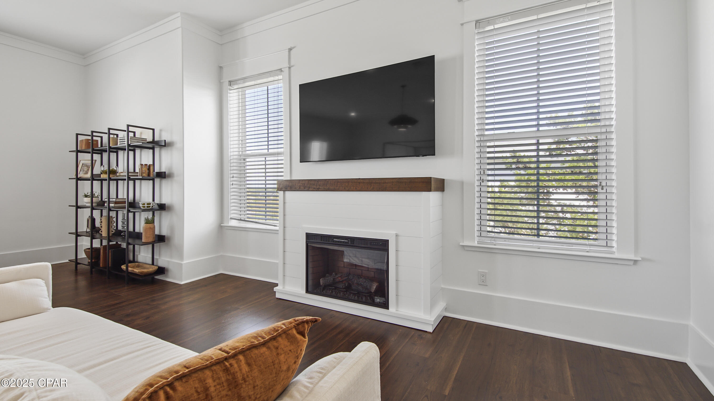 Image 18 For 294 Gulfview Circle