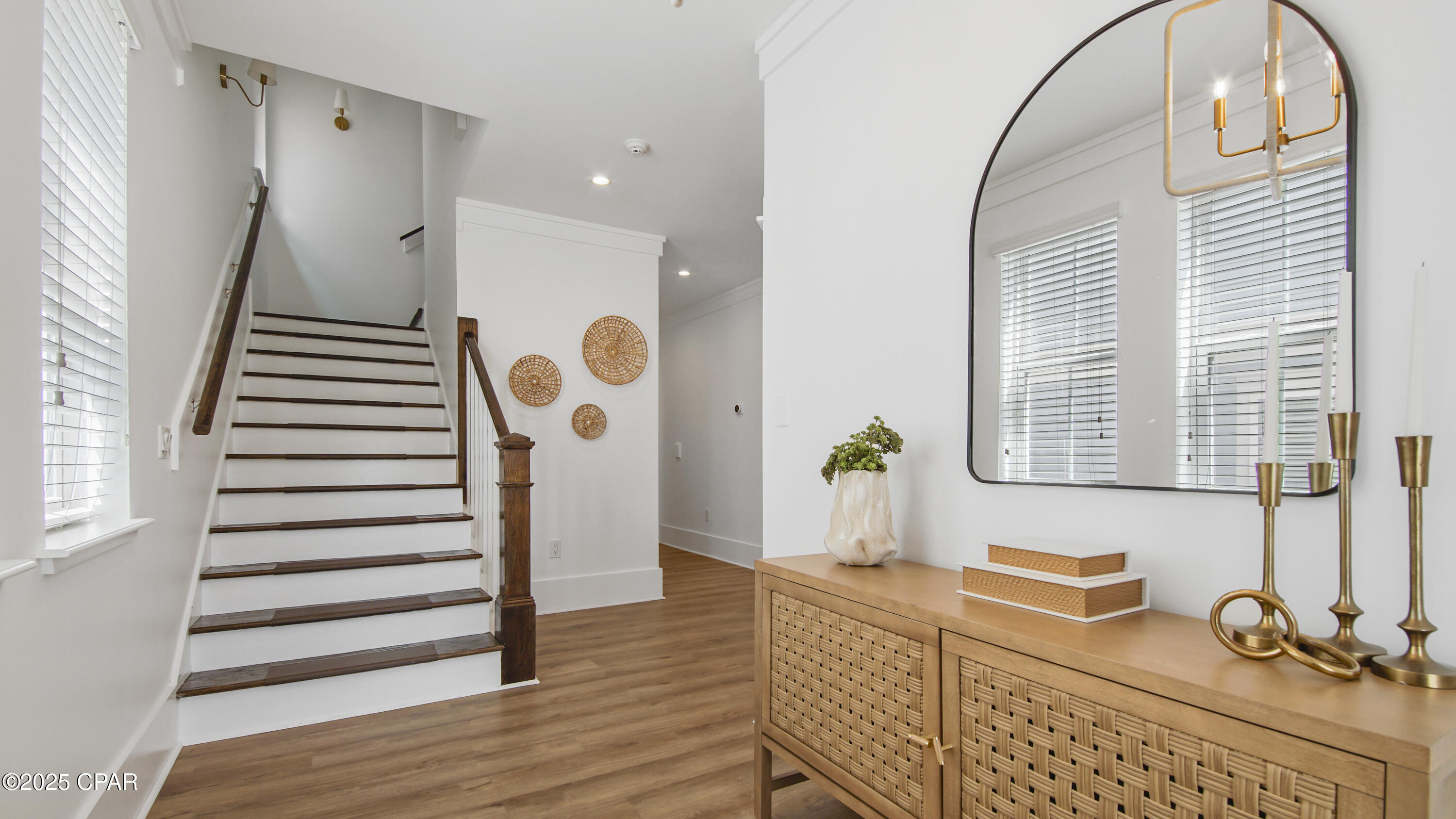 Image 2 For 294 Gulfview Circle