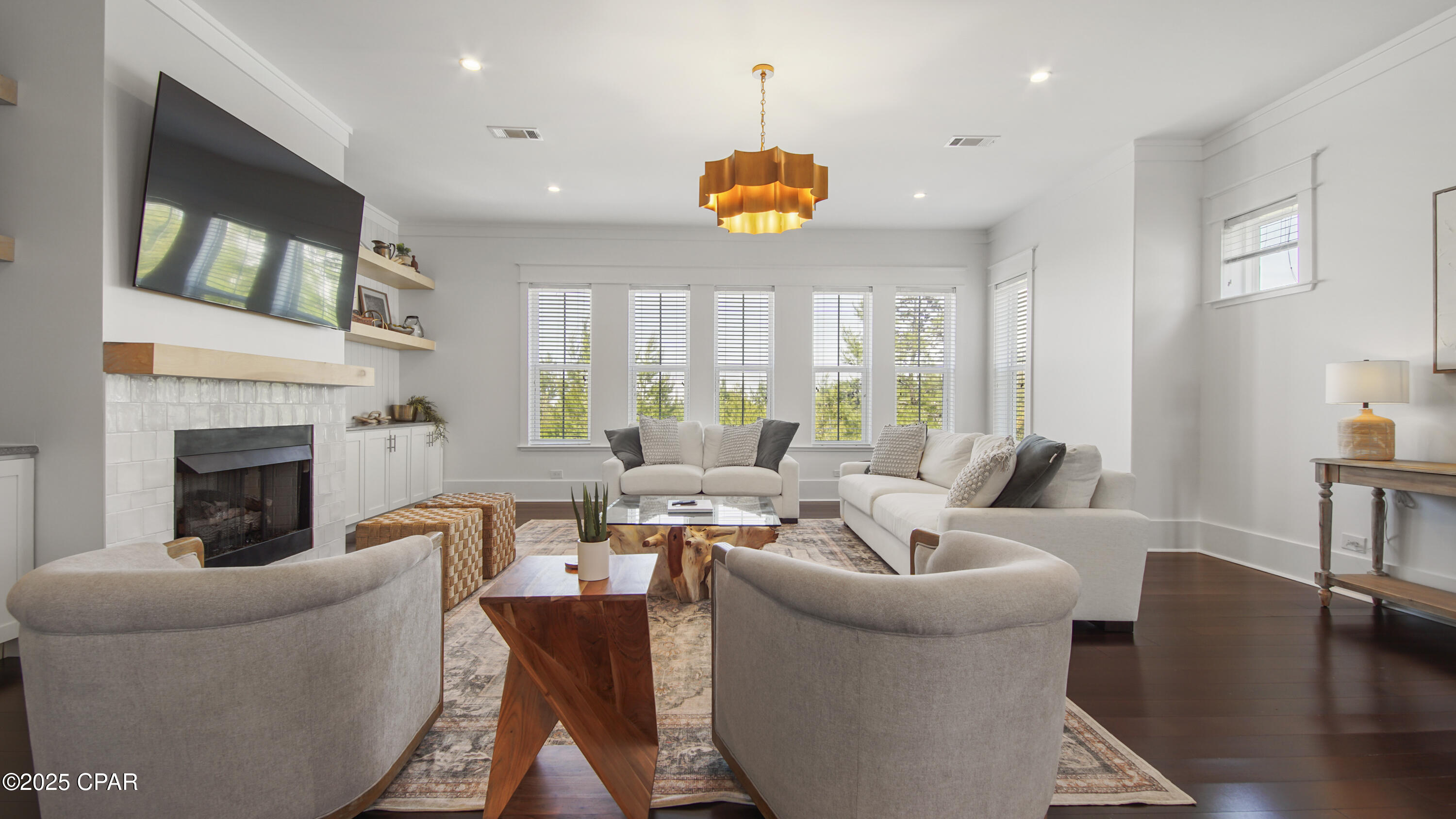 Image 4 For 294 Gulfview Circle