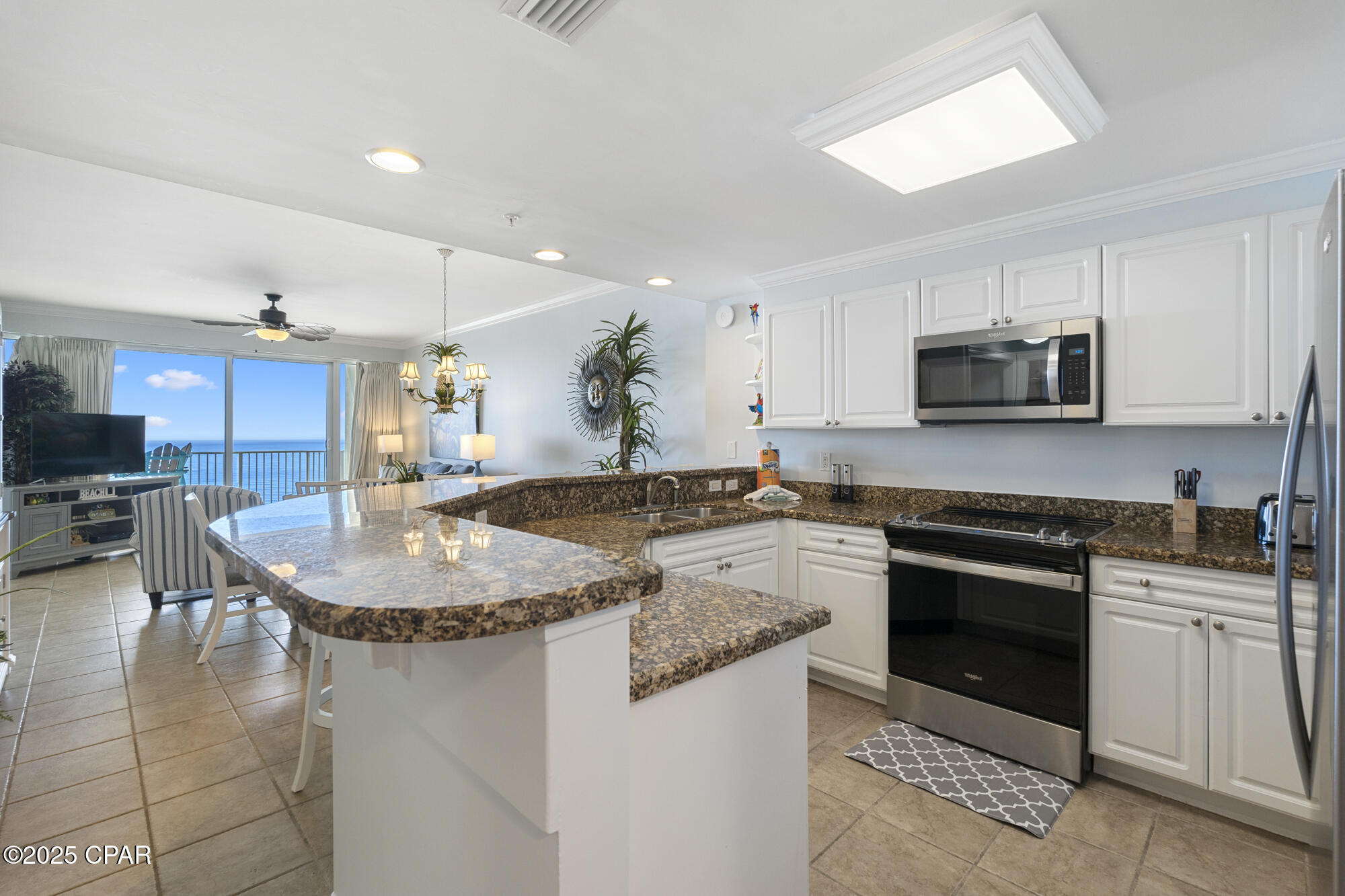 Image 12 For 9450 Thomas Drive 1804b