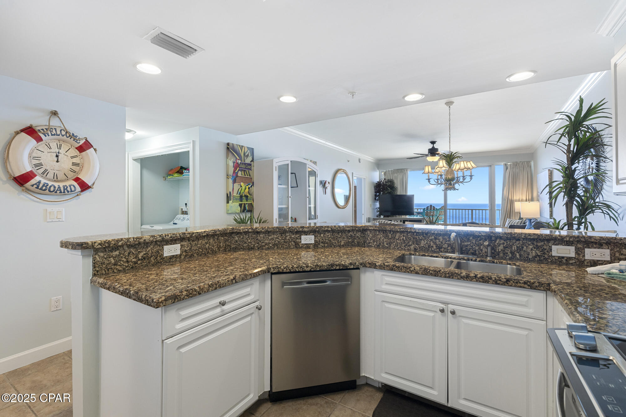 Image 13 For 9450 Thomas Drive 1804b