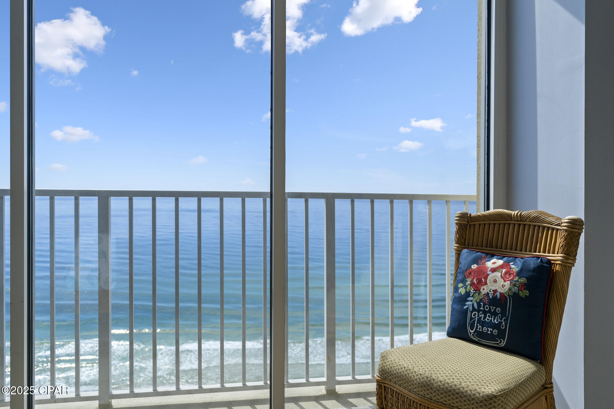 Image 22 For 9450 Thomas Drive 1804b