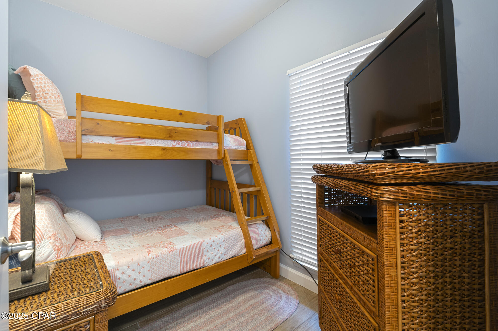 Image 35 For 9450 Thomas Drive 1804b