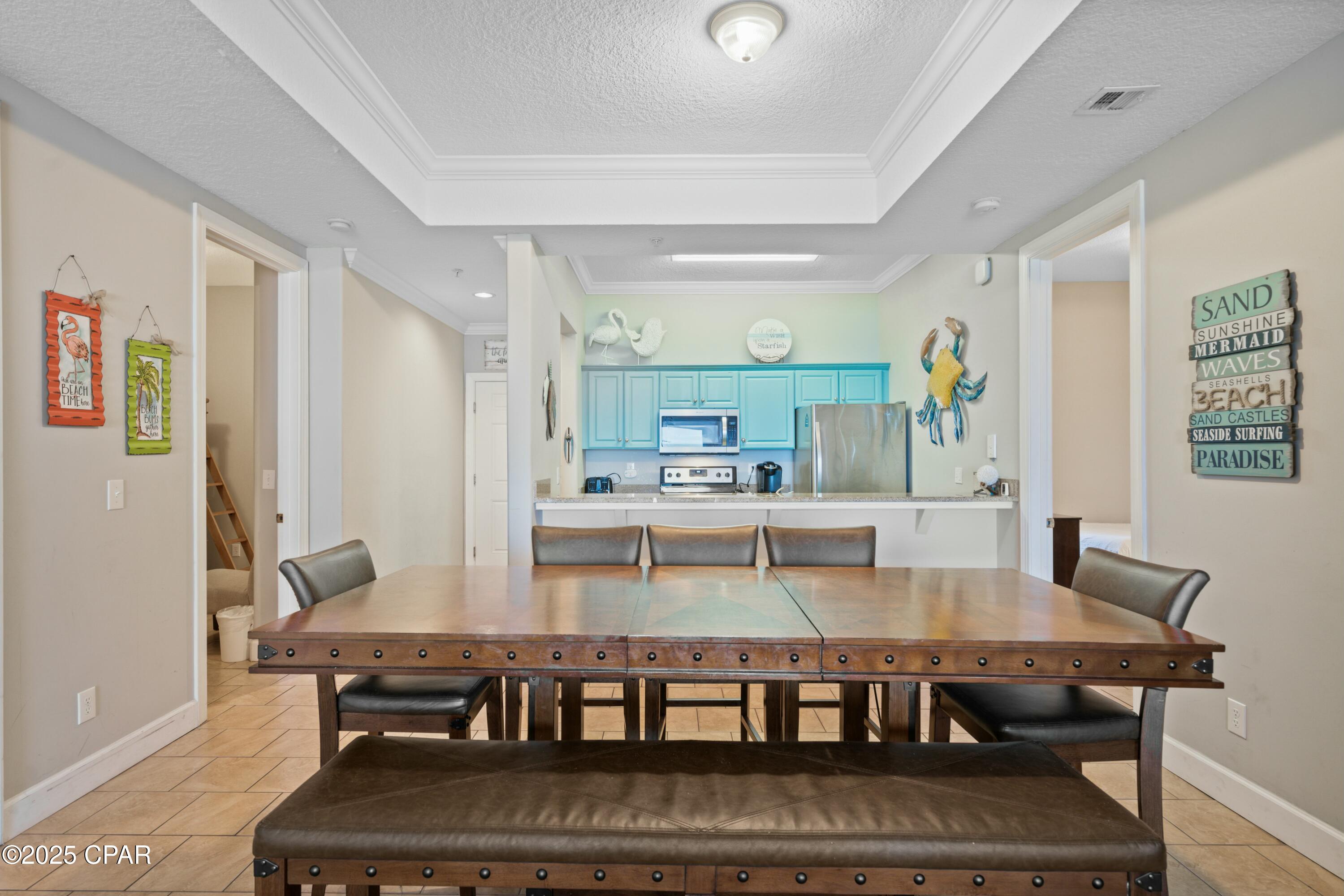 Image 13 For 10611 Front Beach Road 2001