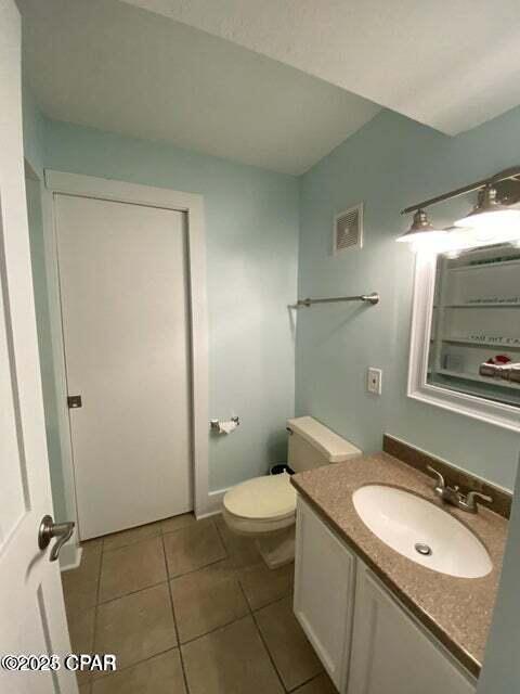 Image 15 For 8743 Thomas Drive 1417