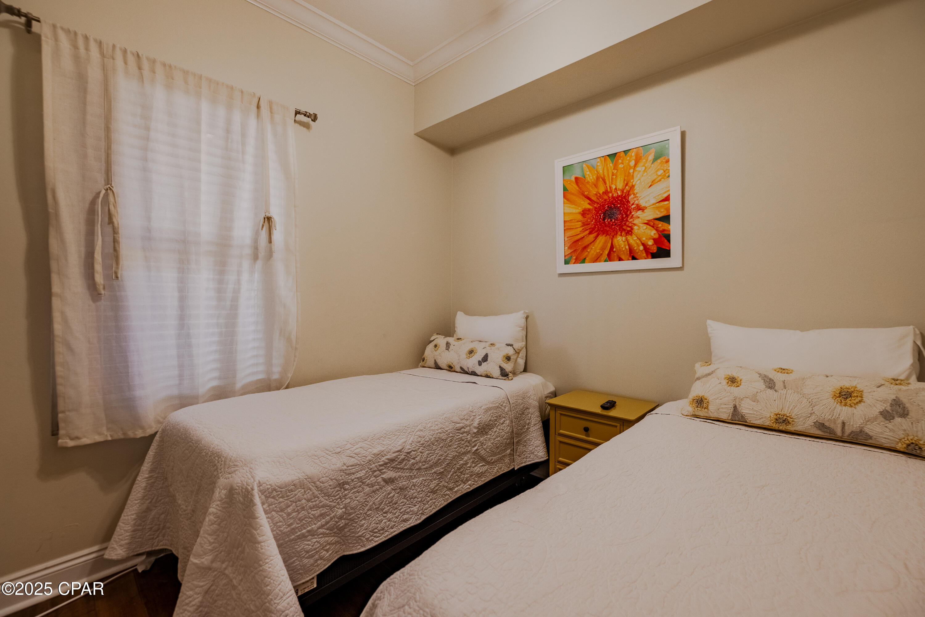 Image 29 For 15817 Front Beach  1-606