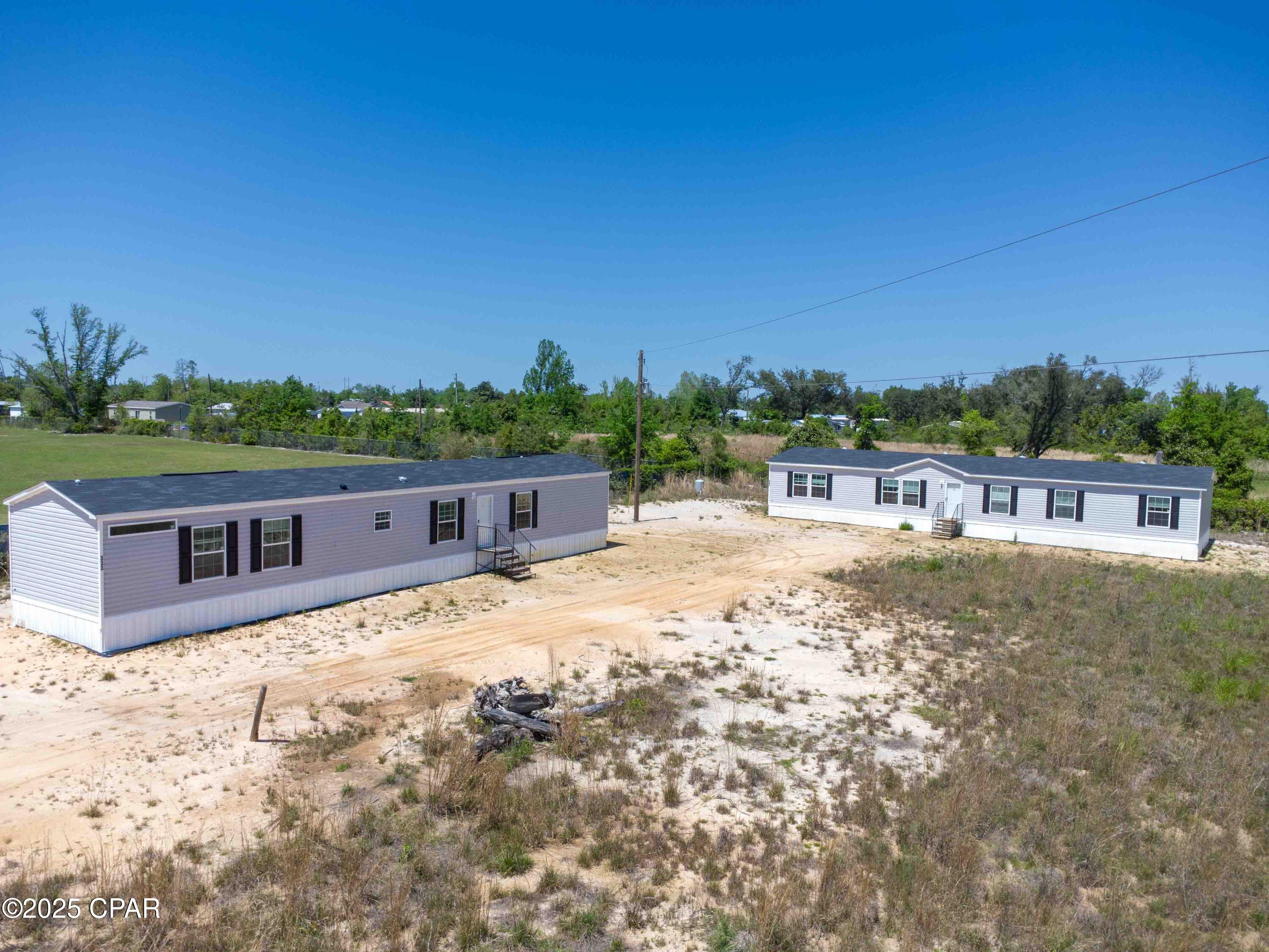 Listing photo id 1 for 333 Star Avenue