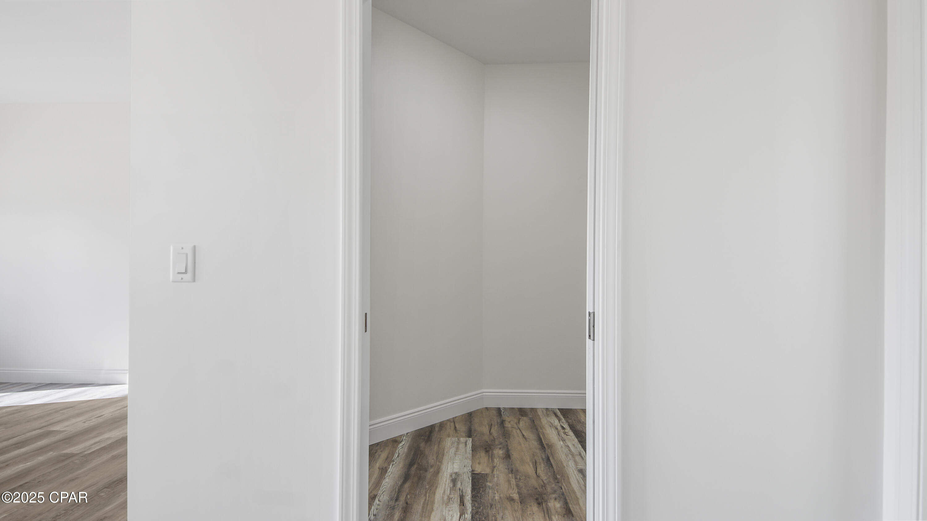 Image 25 For 915 Plantation Drive