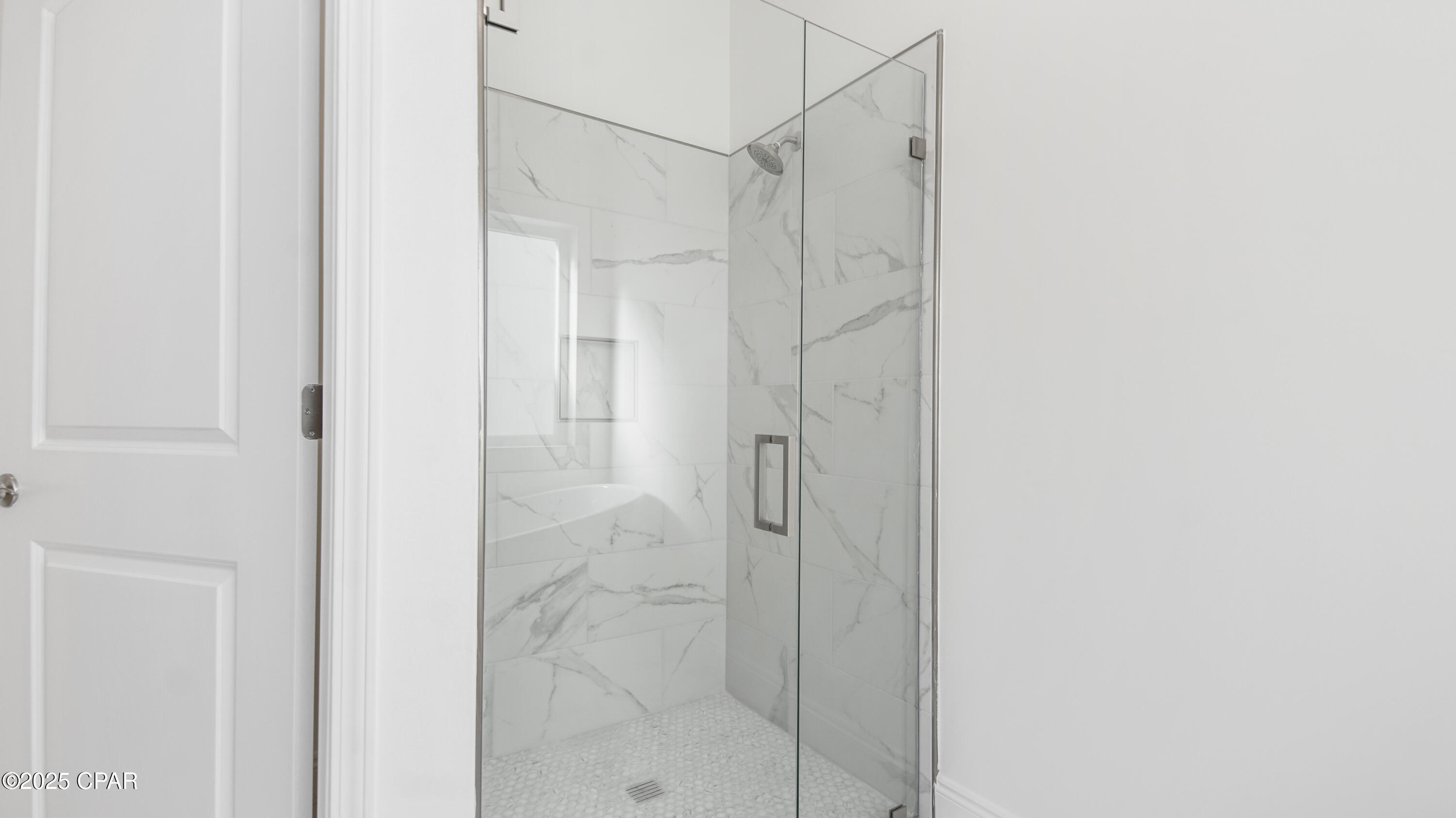 Image 29 For 915 Plantation Drive