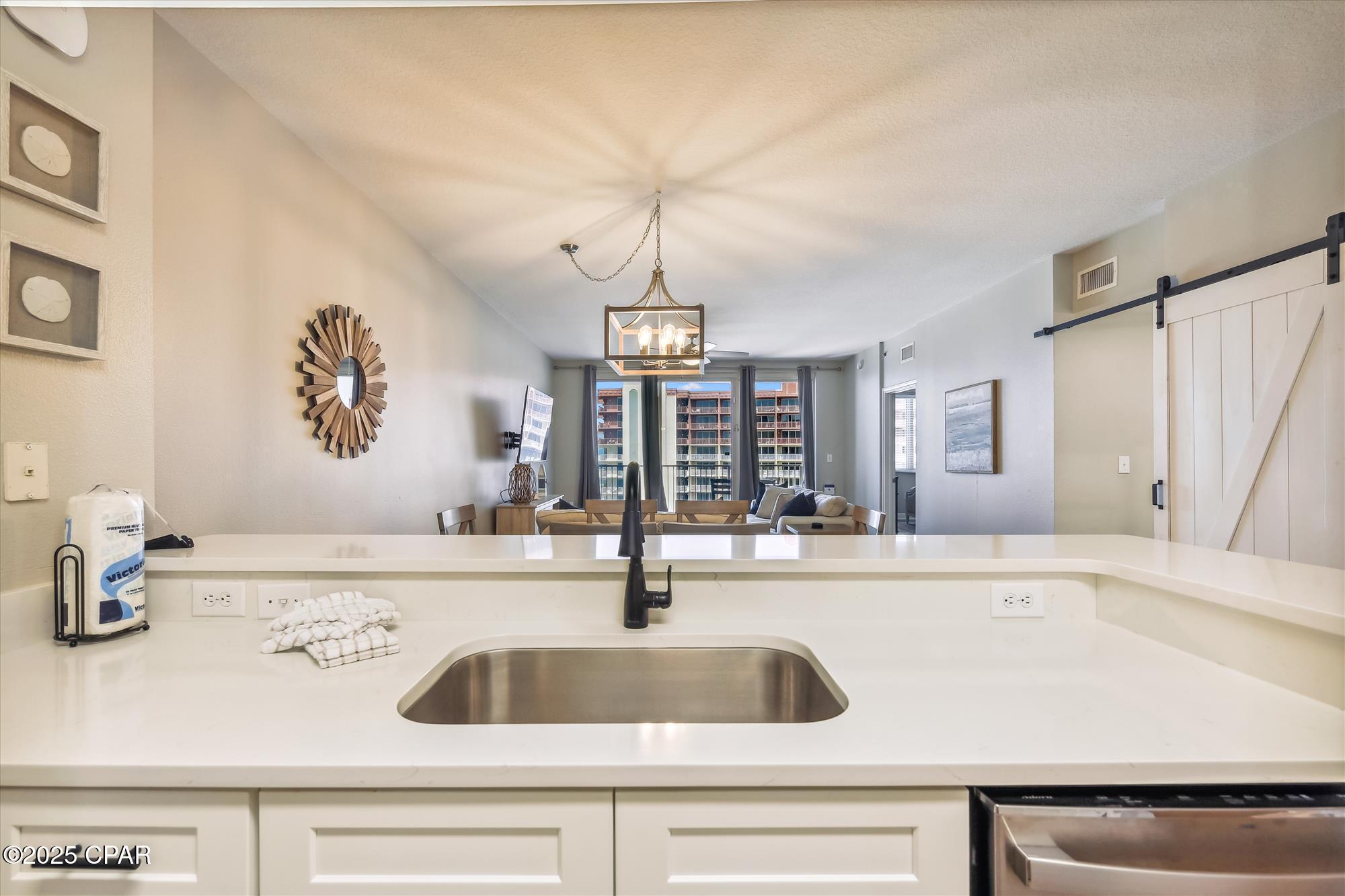 Image 9 For 9900 Thomas Drive 2028