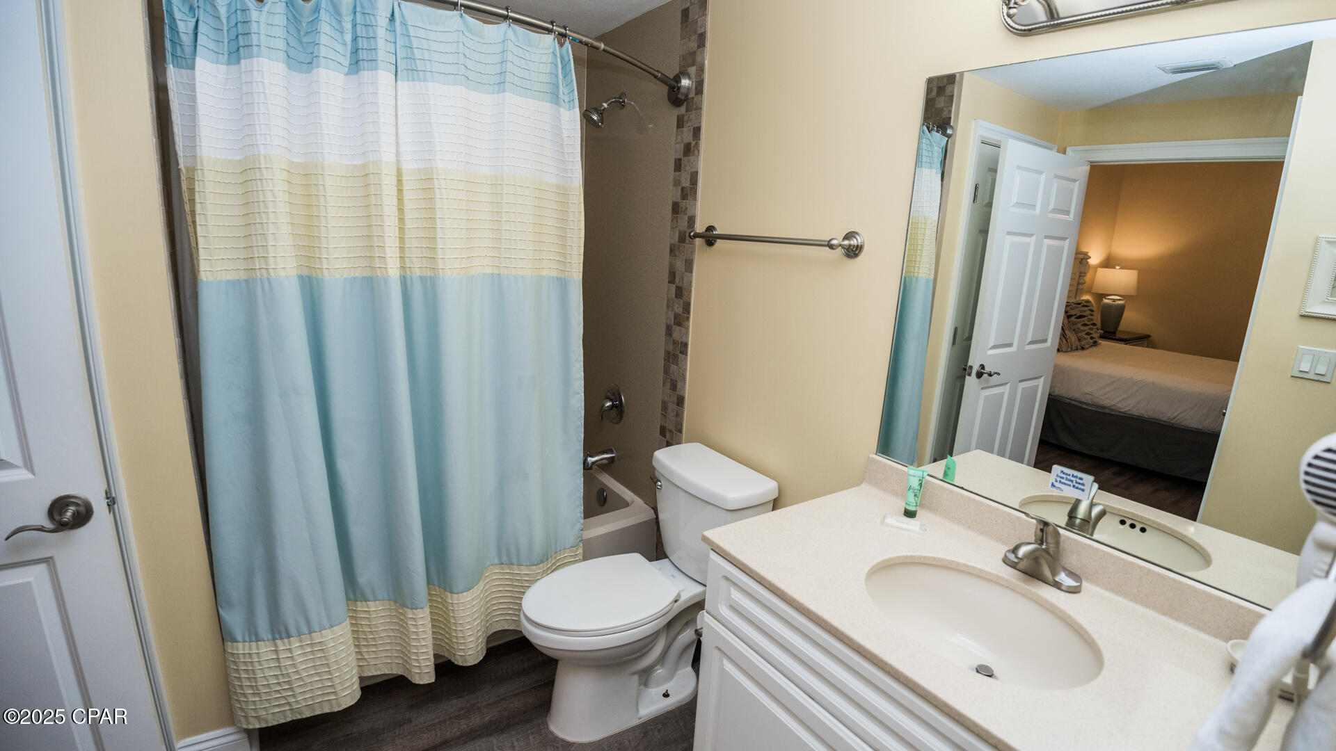 Image 13 For 9450 Thomas Drive 604bb