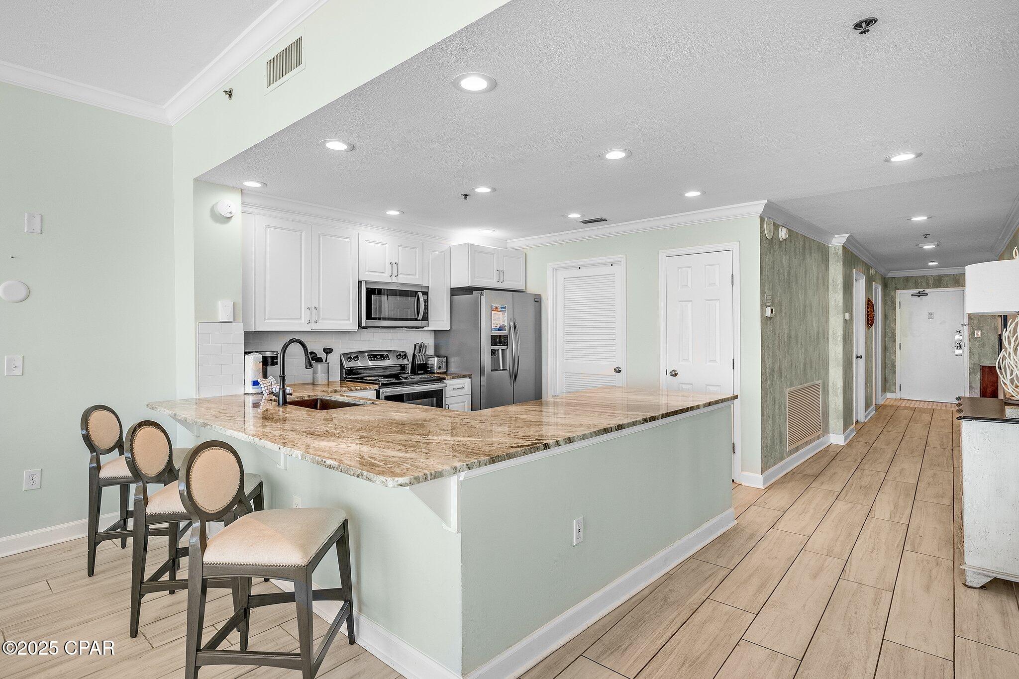 Image 23 For 6627 Thomas Drive 301