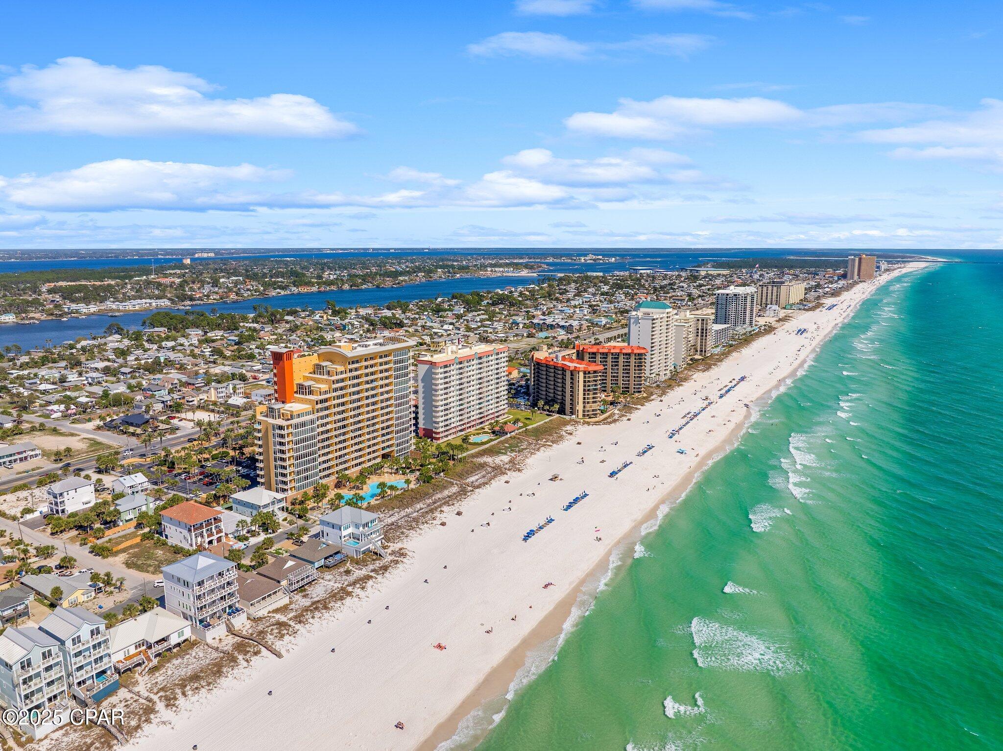 Listing photo id 74 for 6627 Thomas Drive 301