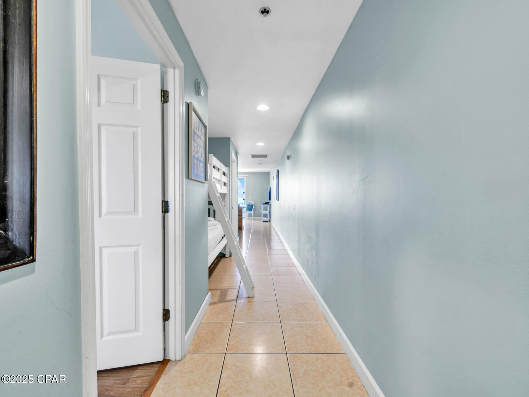 Image 11 For 17739 Front Beach Road 904w