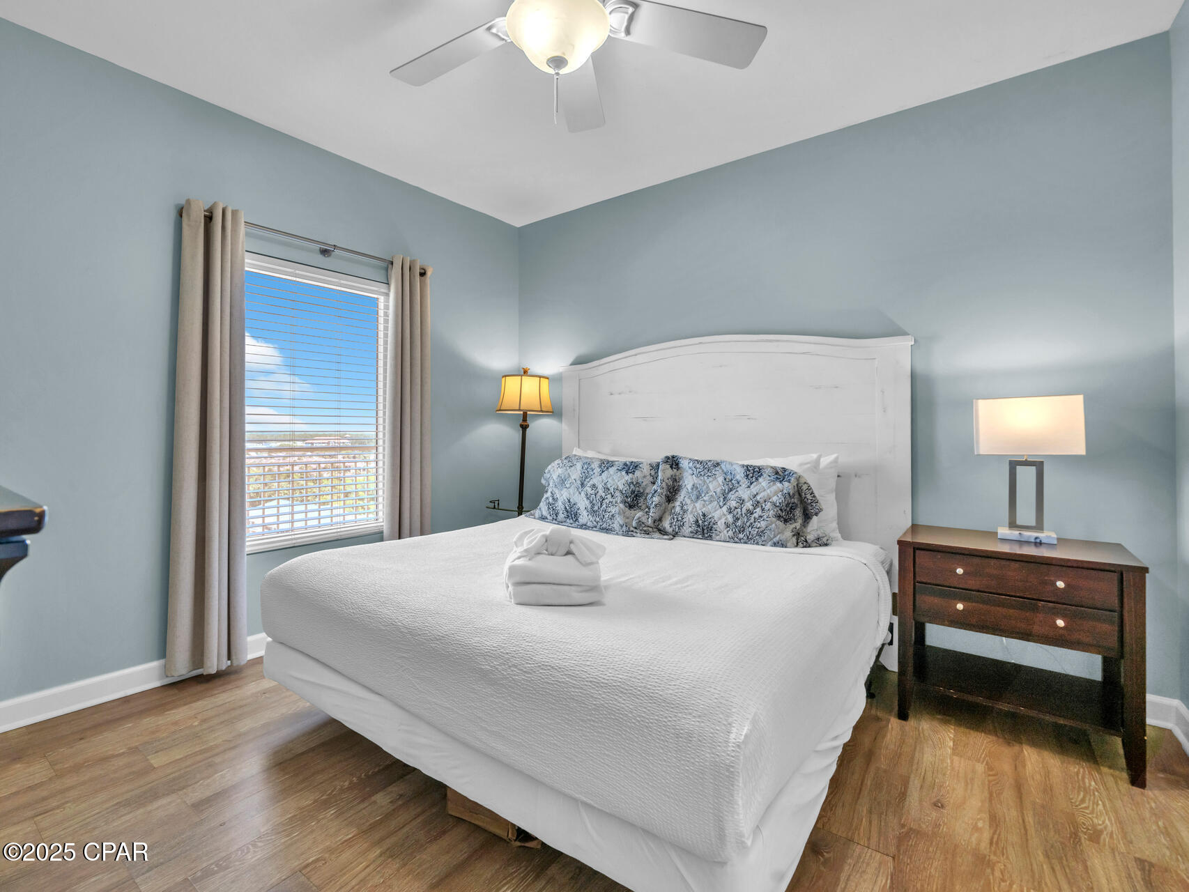 Image 8 For 17739 Front Beach Road 904w