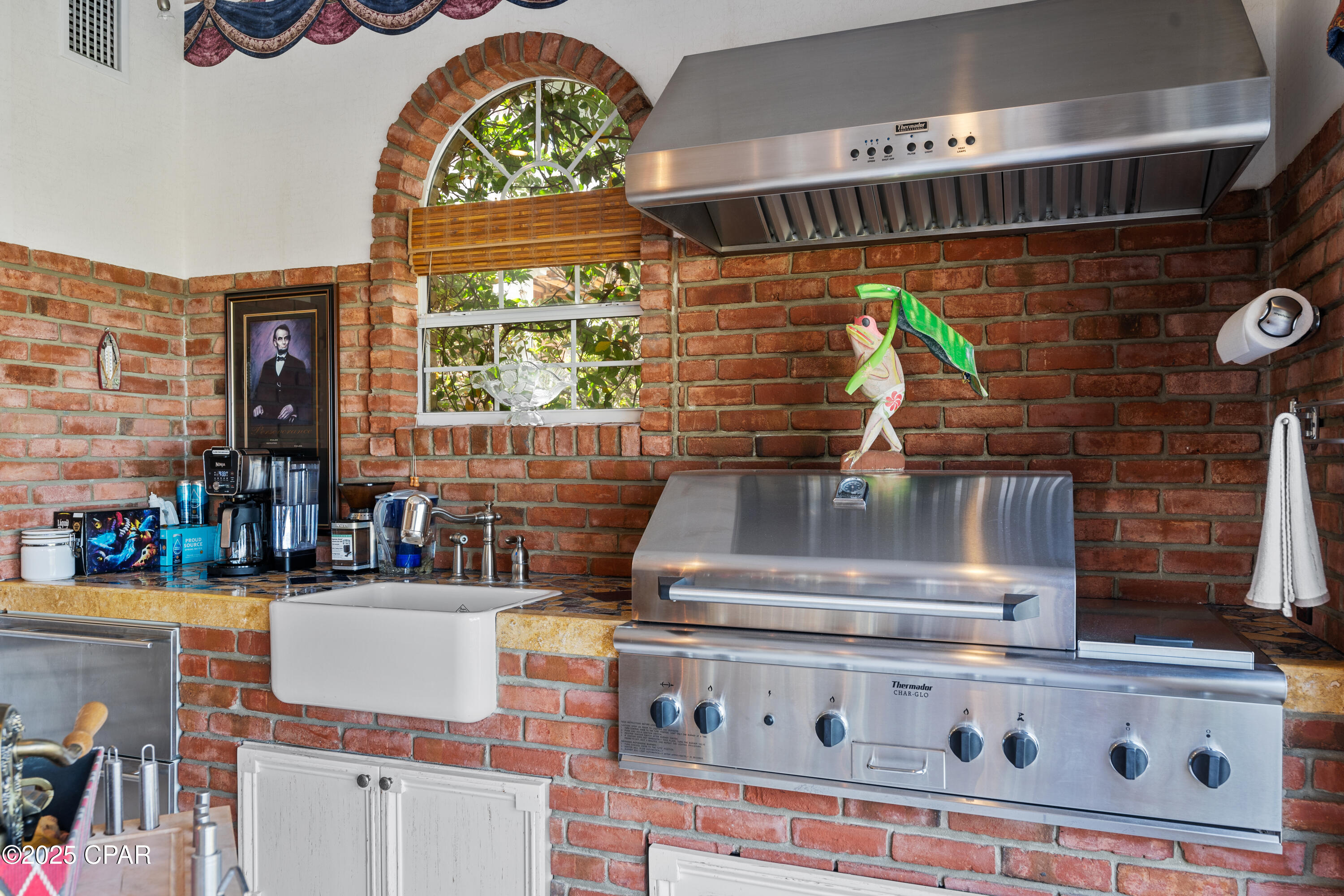 Image 31 For 364 Walton Way