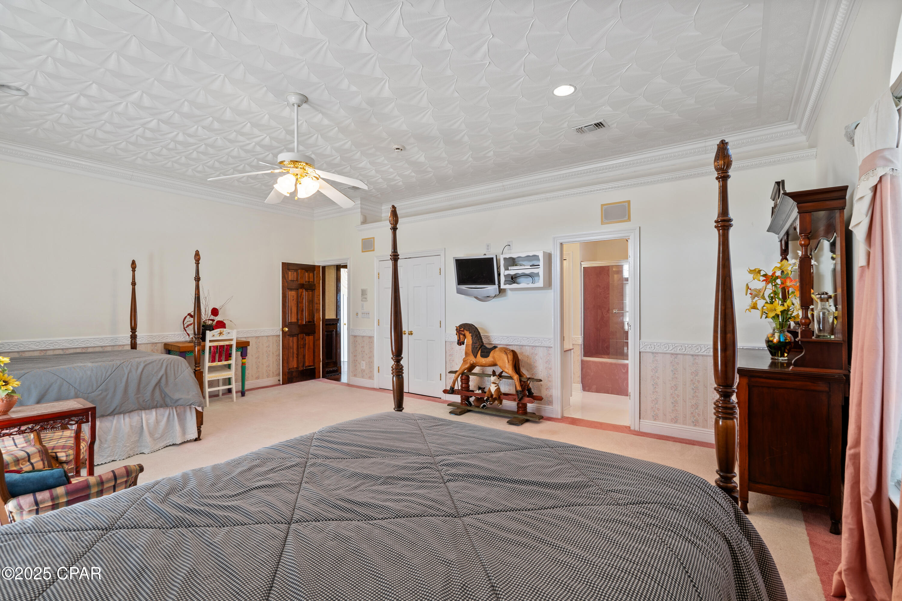 Image 44 For 364 Walton Way